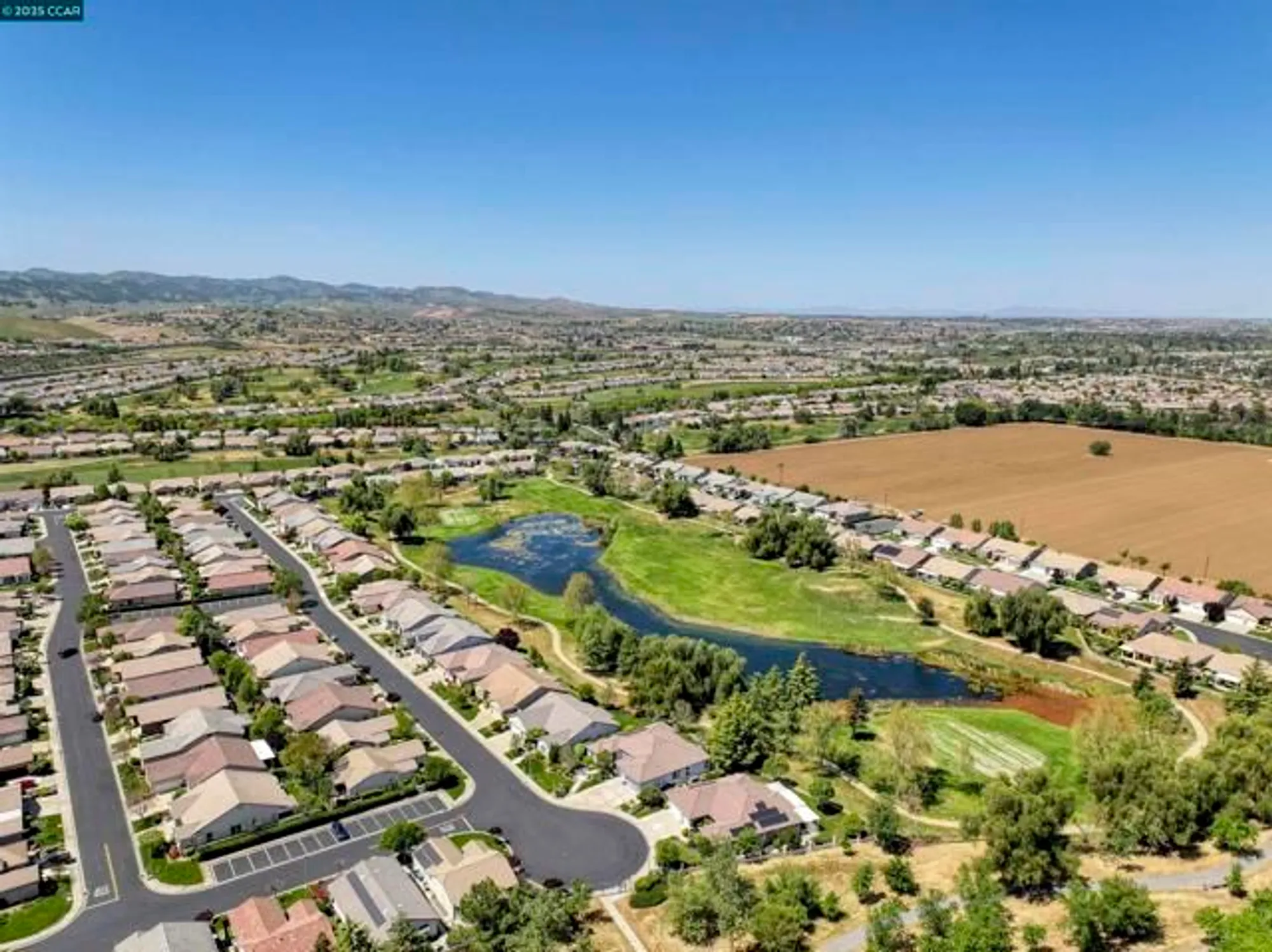 Property Slideshow image 43 of 59 | 1129 jonagold way, Brentwood, CA, 94513