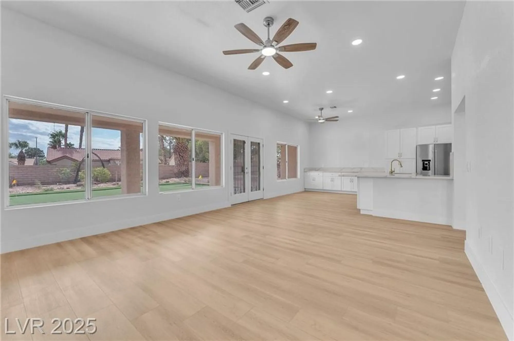 Property Slideshow image 13 of 47 | 3108 endeavor ct, Las Vegas, NV, 89134