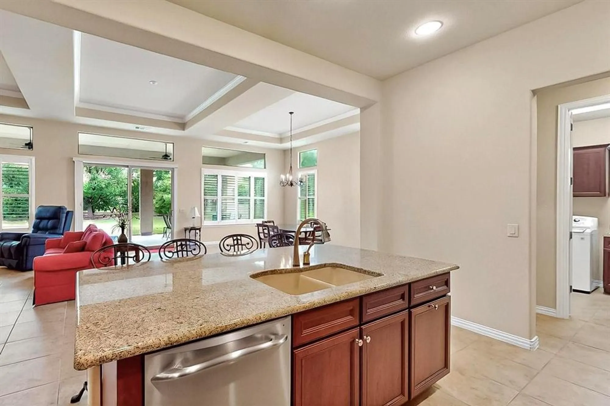 Property Slideshow image 15 of 38 | 11908 glenbrook st, Denton, TX, 76207