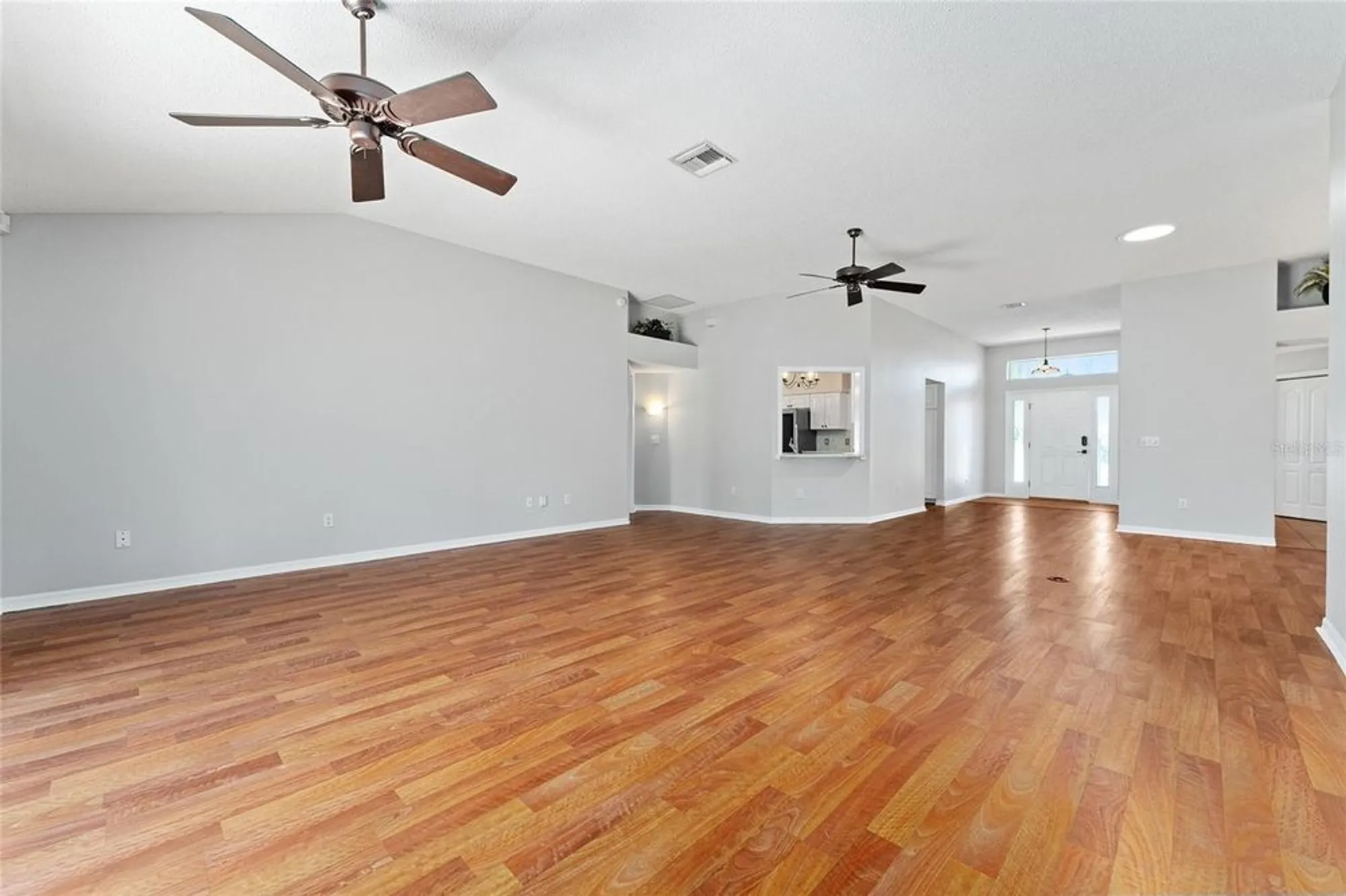 Property Slideshow image 20 of 50 | 2461 merida cir, The Villages, FL, 32162