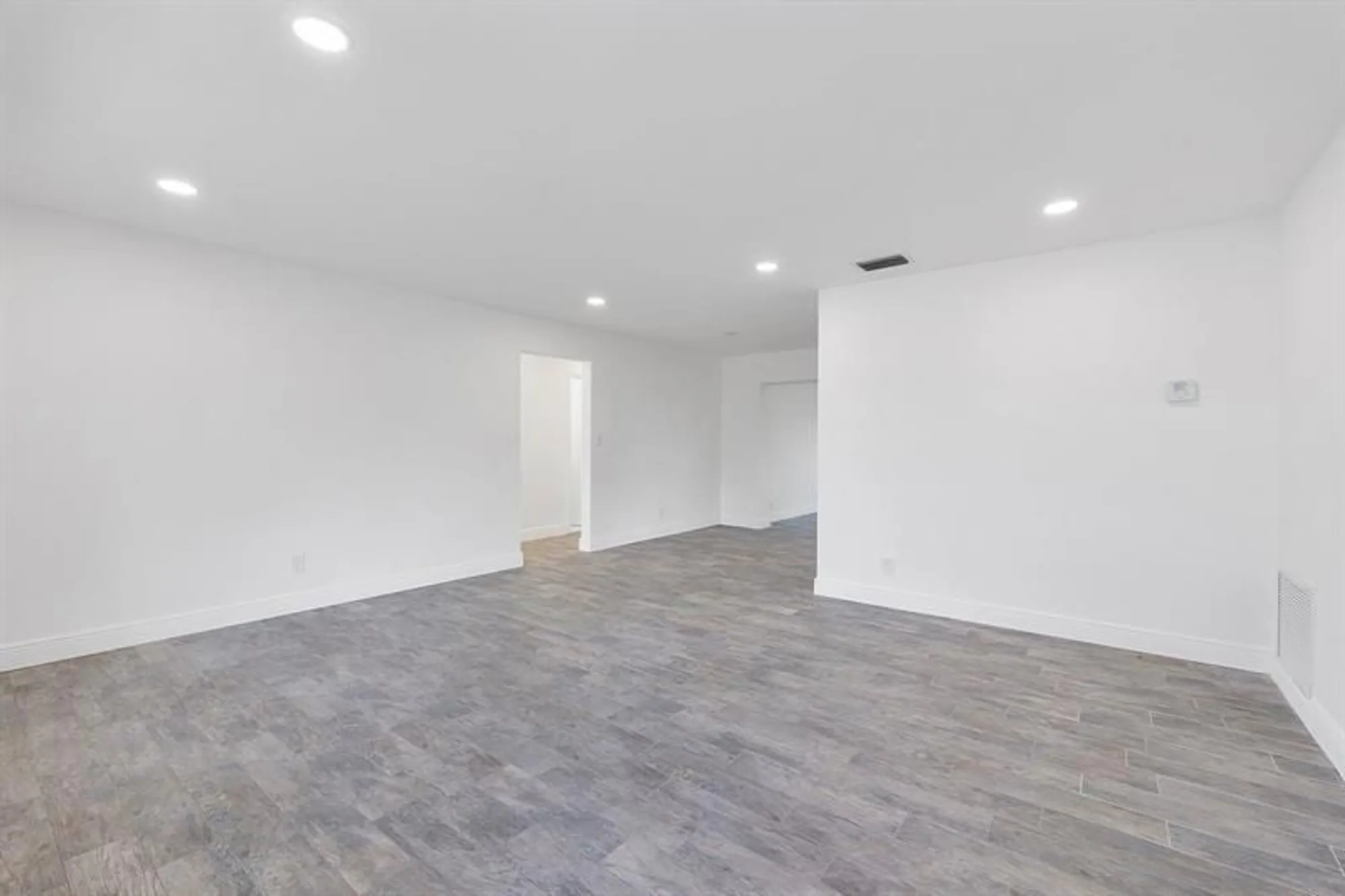 Property Slideshow image 3 of 9 | 370 s golf blvd, Pompano Beach, FL, 33064