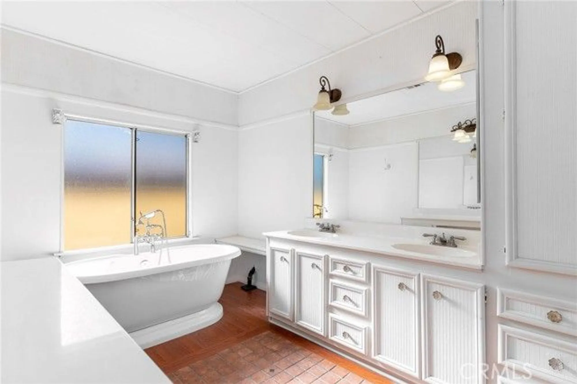 Property Slideshow image 19 of 44 | 29045 calle del buho, Murrieta, CA, 92563