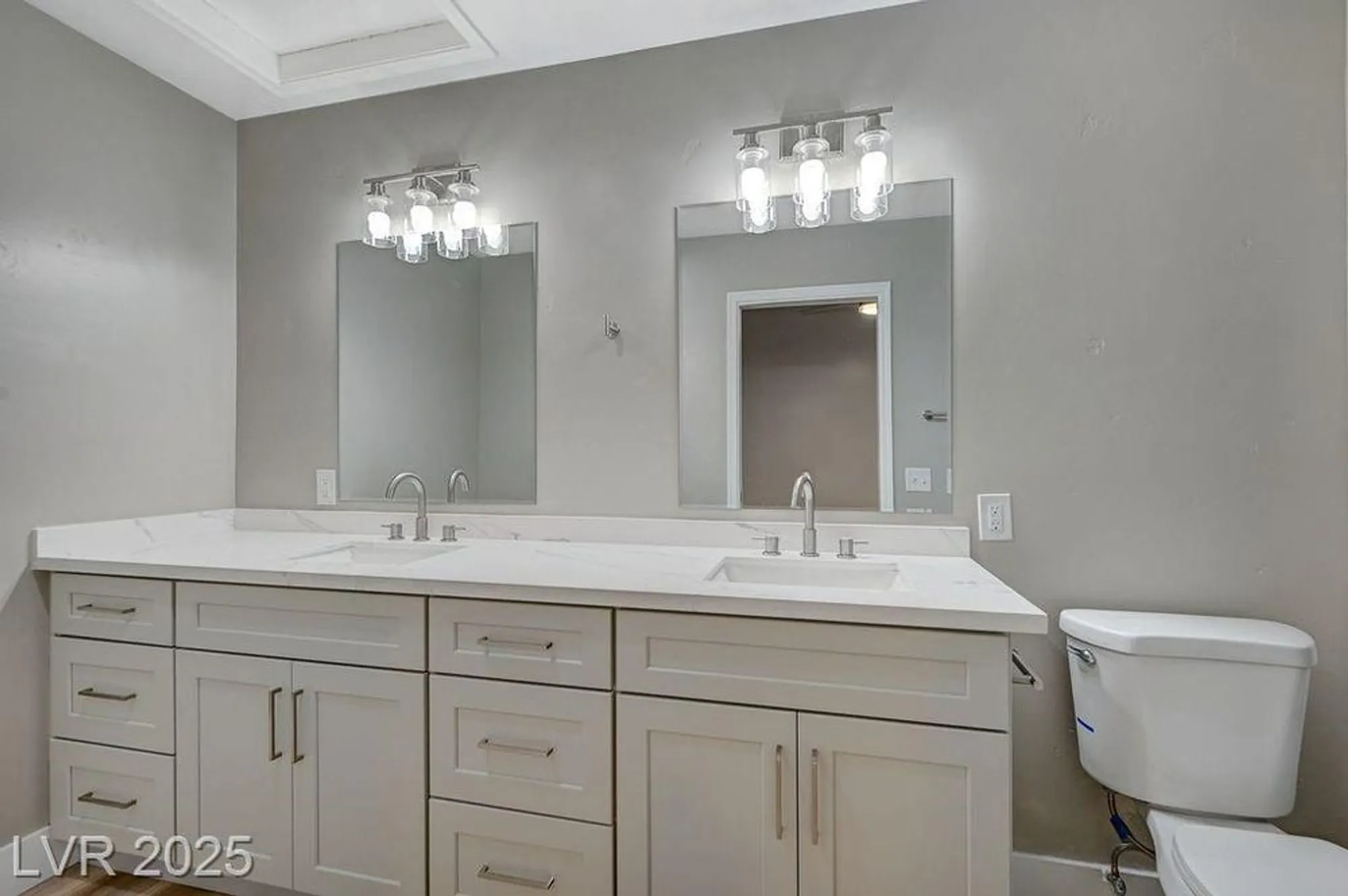 Property Slideshow image 11 of 31 | 8753 sundial dr, Las Vegas, NV, 89134