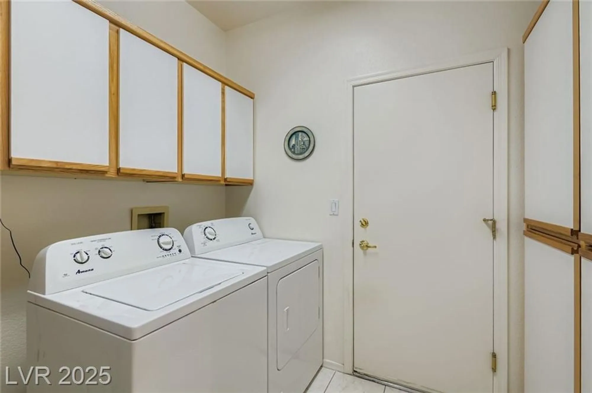 Property Slideshow image 24 of 38 | 9905 hemet dr, Las Vegas, NV, 89134