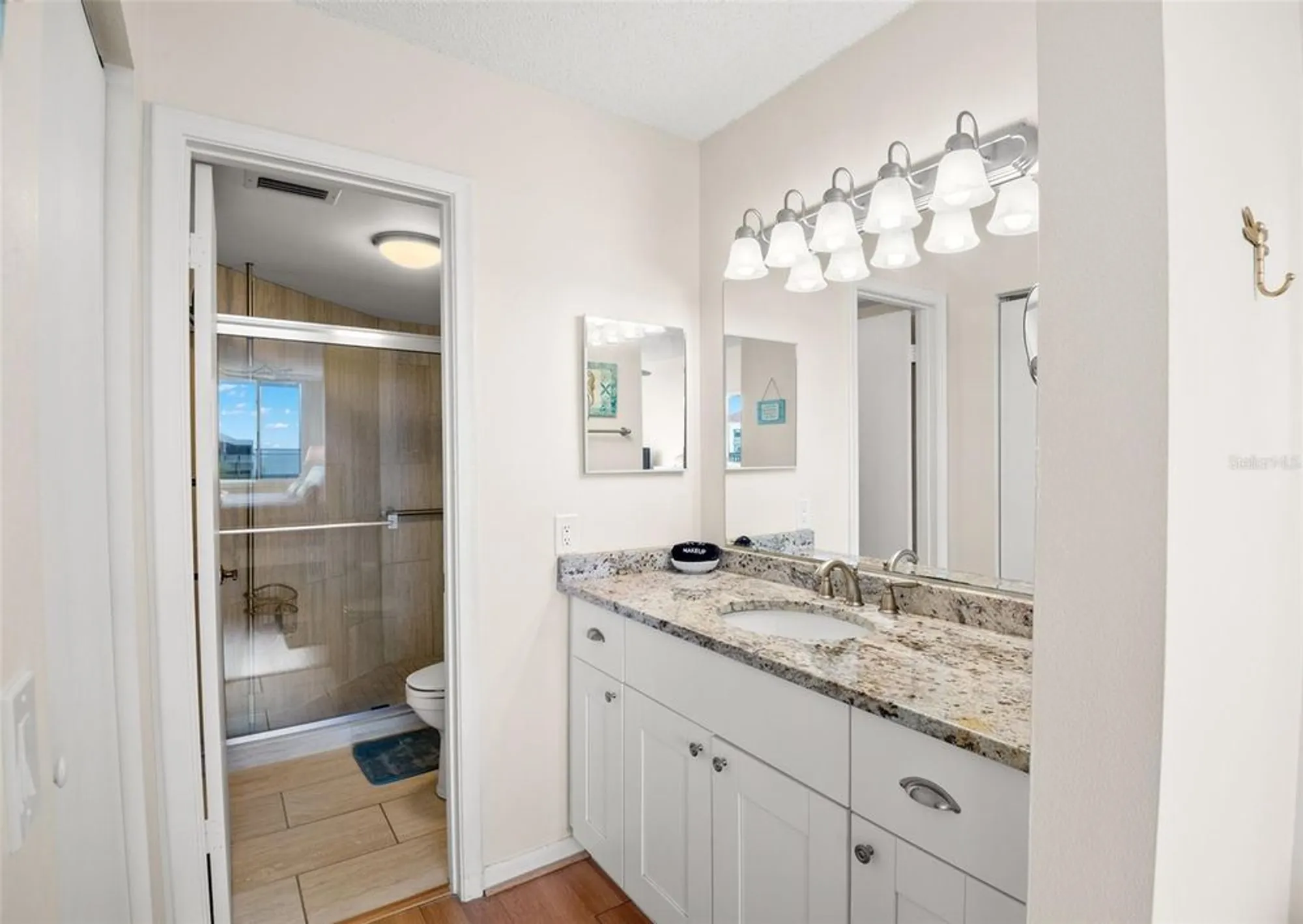 Property Slideshow image 20 of 43 | 6219 palma del mar blvd s apt 606, Saint Petersburg, FL, 33715