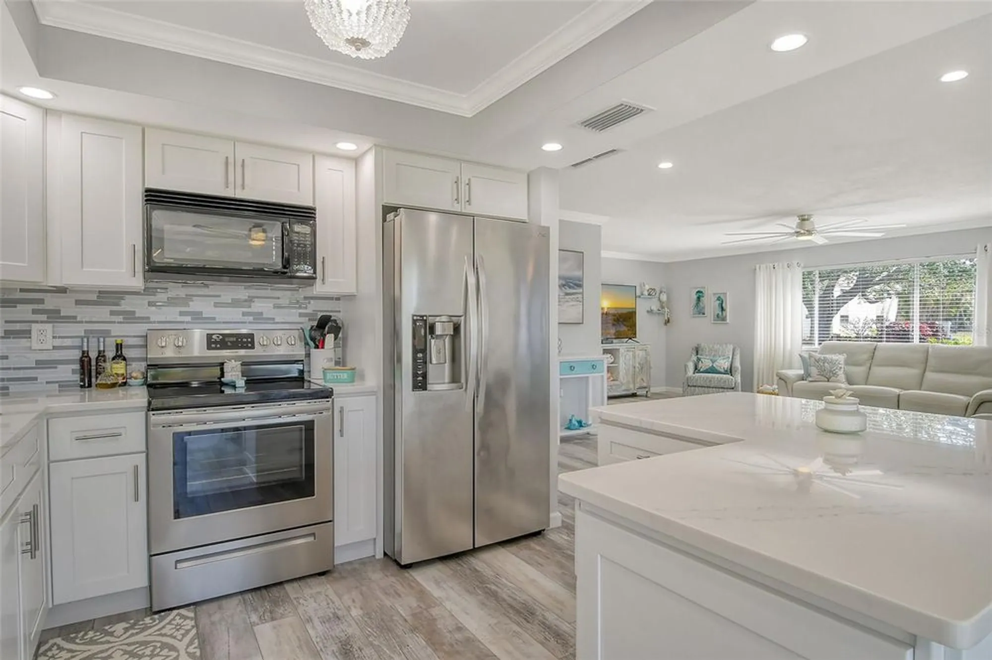Property Slideshow image 17 of 47 | 2752 riverbluff pl # 66, Sarasota, FL, 34231