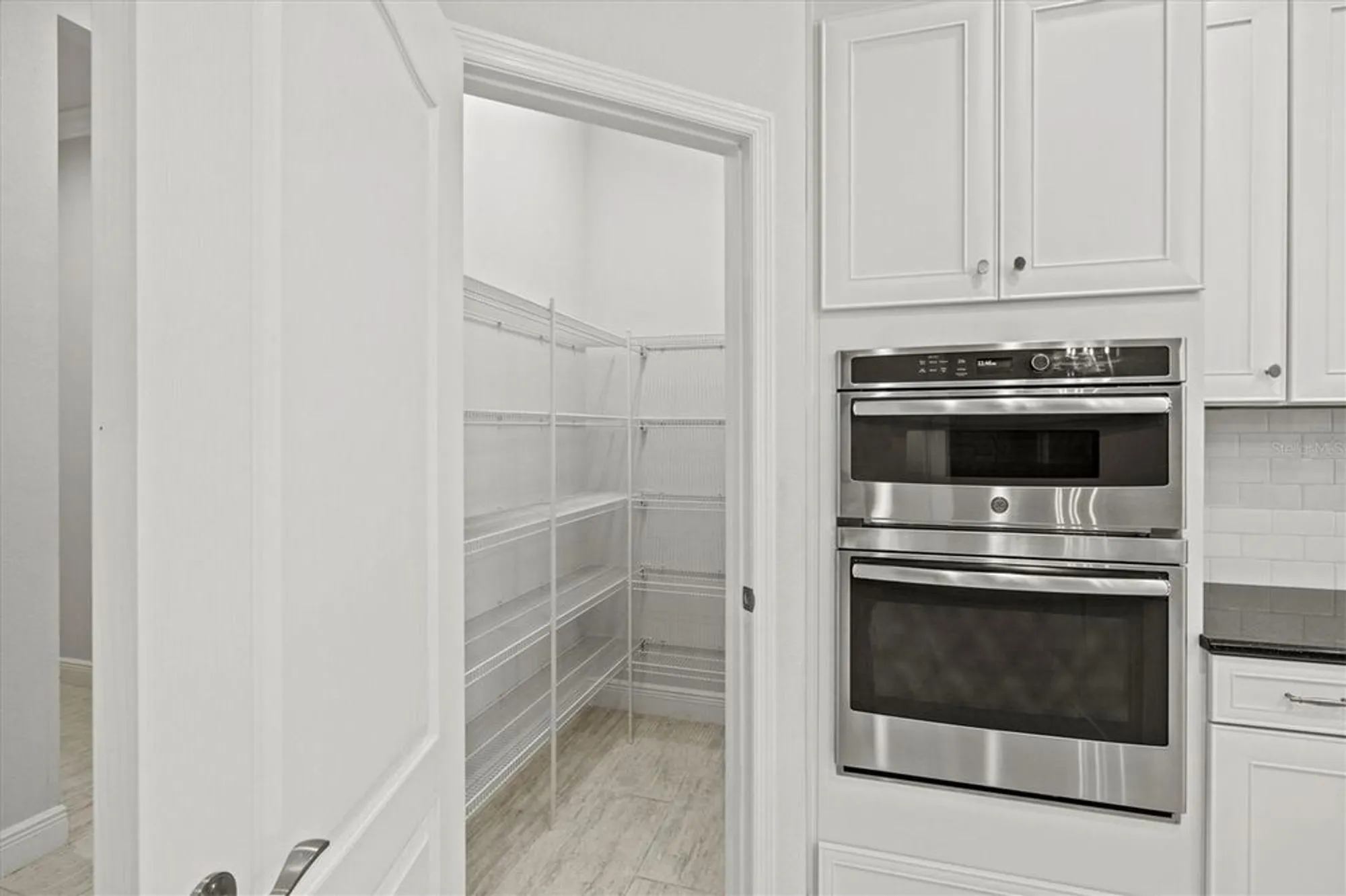 Property Slideshow image 14 of 85 | 12301 auburndale ct, Venice, FL, 34293