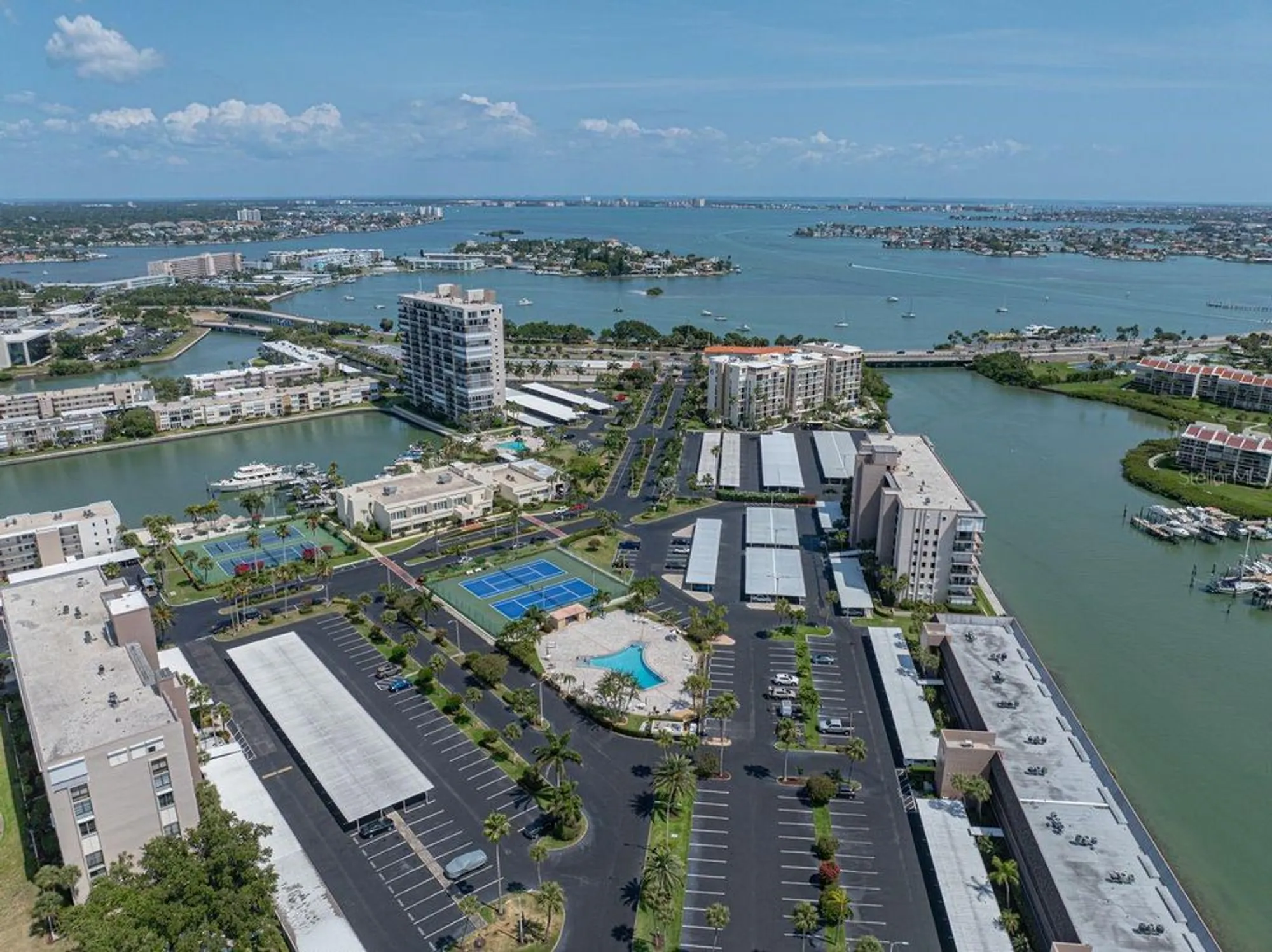 Property Slideshow image 62 of 80 | 7600 sun island dr 703, South Pasadena, FL, 33707