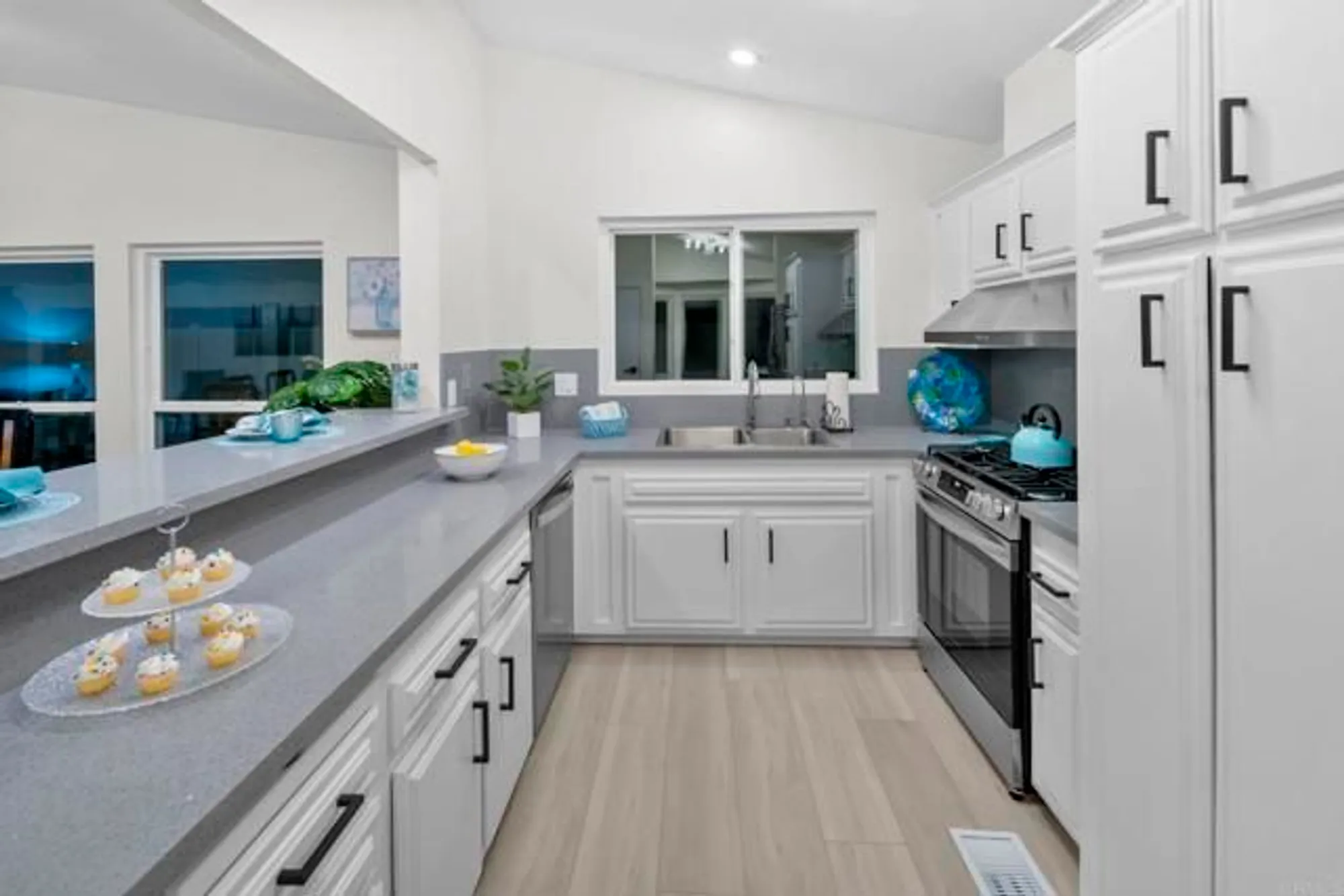 Property Slideshow image 16 of 53 | 2010 w san marcos blvd unit 95, San Marcos, CA, 92078