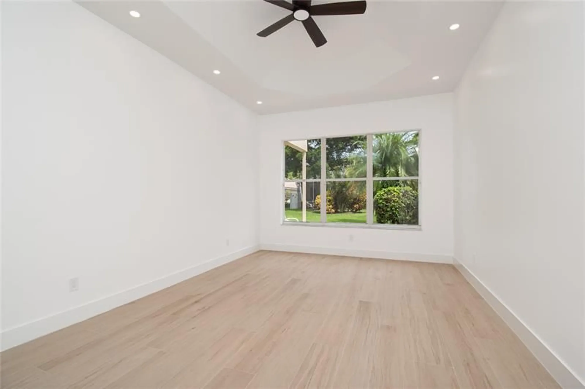 Property Slideshow image 20 of 46 | 11524 corazon ct, Boynton Beach, FL, 33437