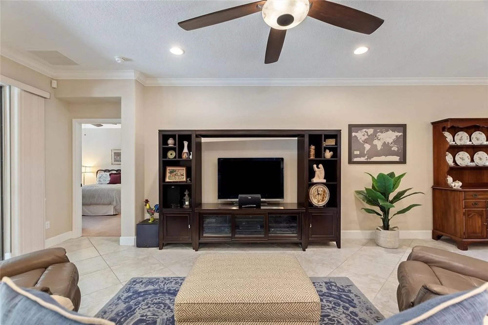 Property Slideshow image 17 of 67 | 224 granada ln, Davenport, FL, 33837