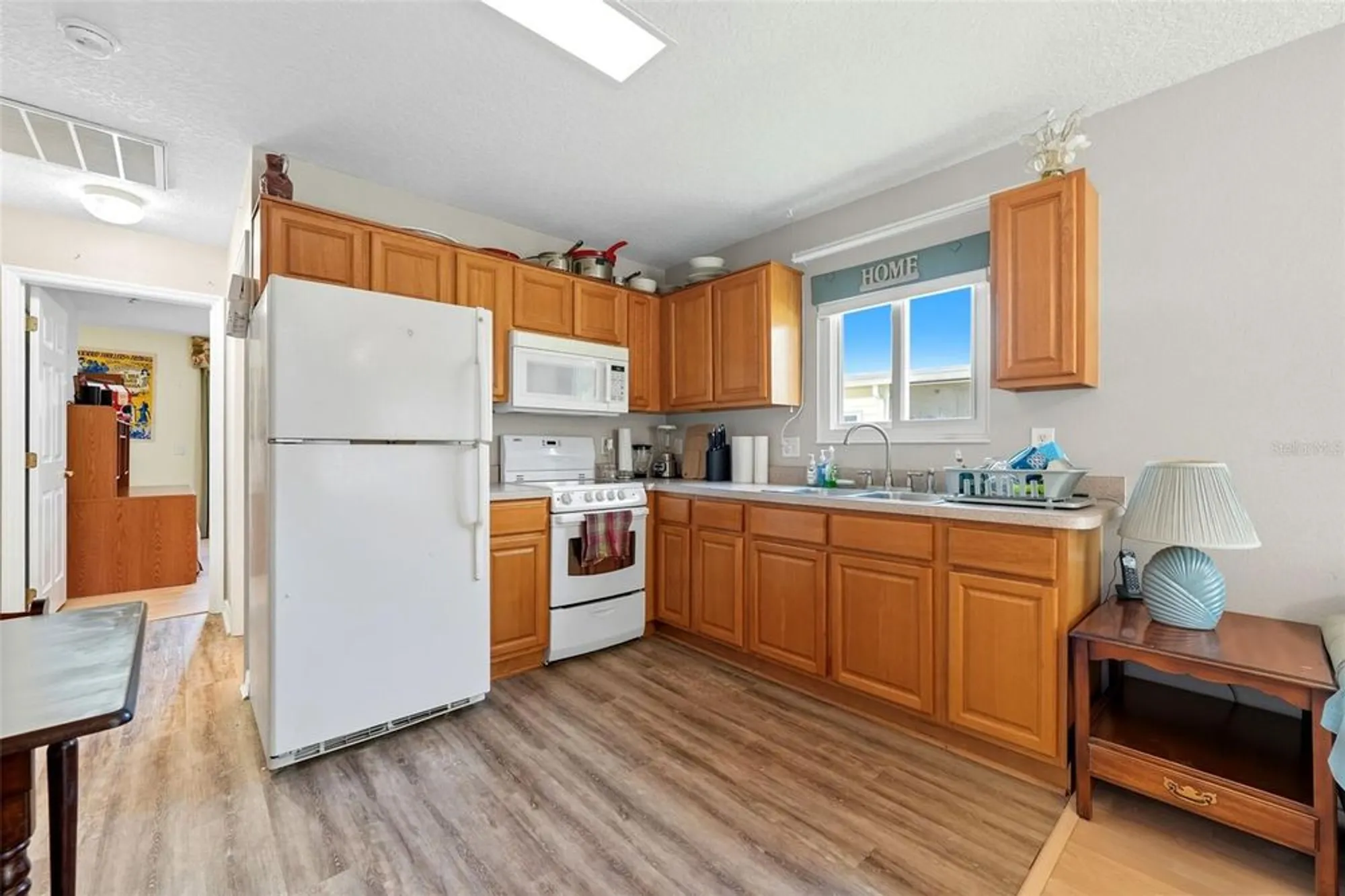 Property Slideshow image 9 of 34 | 543 cottage park ln, Leesburg, FL, 34748