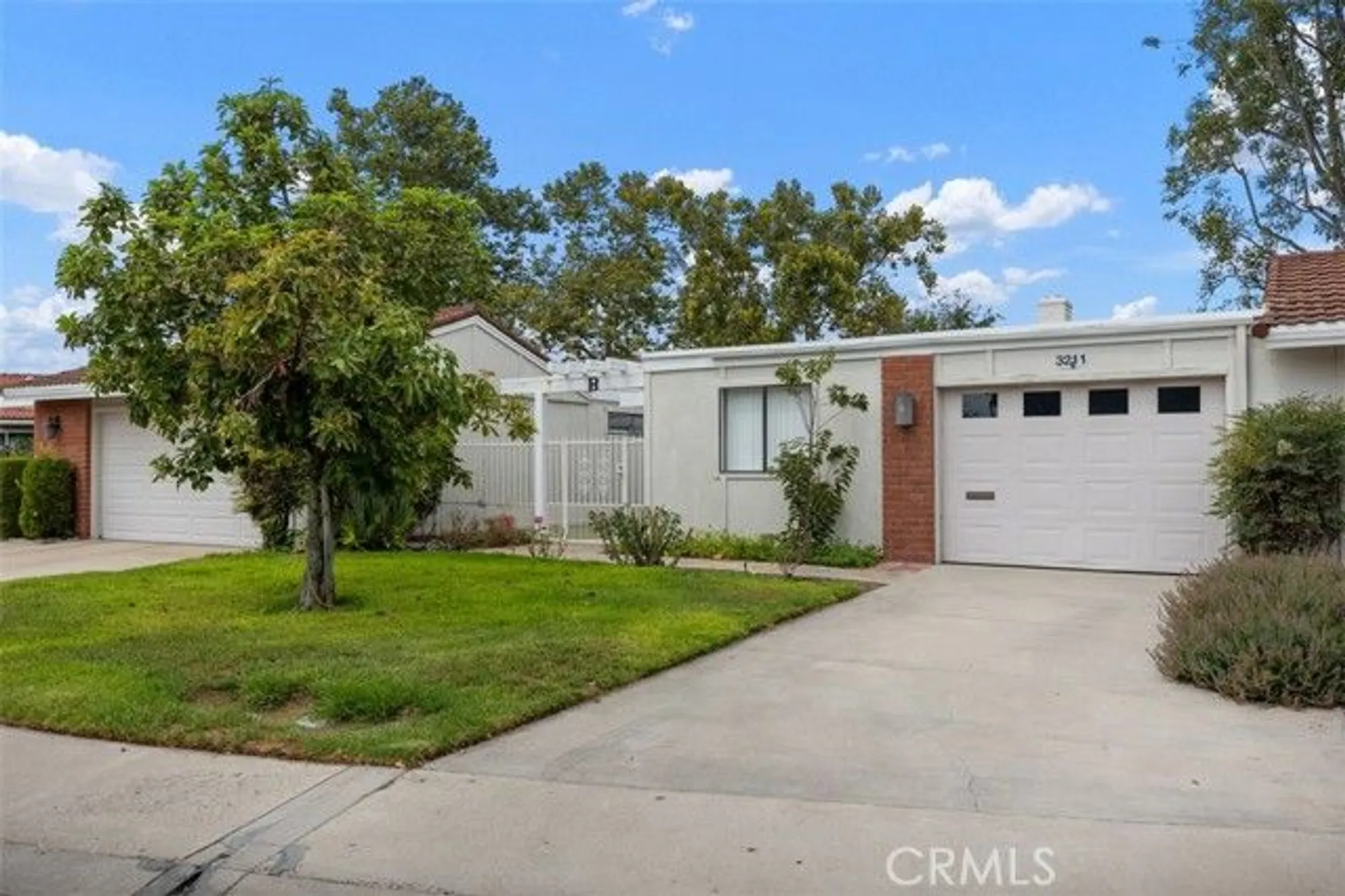 Property Slideshow image 24 of 30 | 3211 via buena vis b, Laguna Woods, CA, 92637