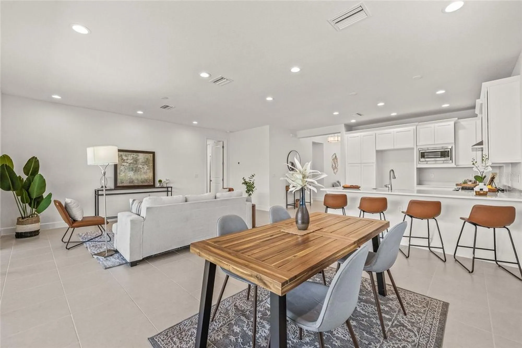 Property Slideshow image 17 of 47 | 32565 veneto pl, Wesley Chapel, FL, 33543