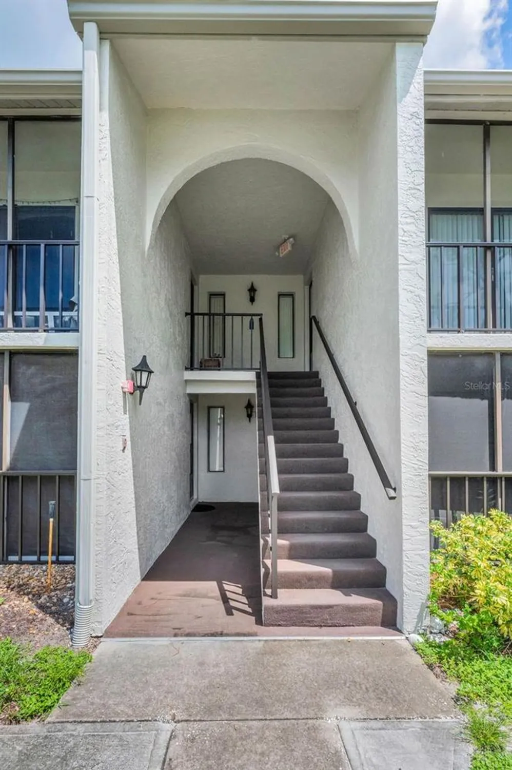 Property Slideshow image 9 of 62 | 2687 pine ridge way f2, Palm Harbor, FL, 34684