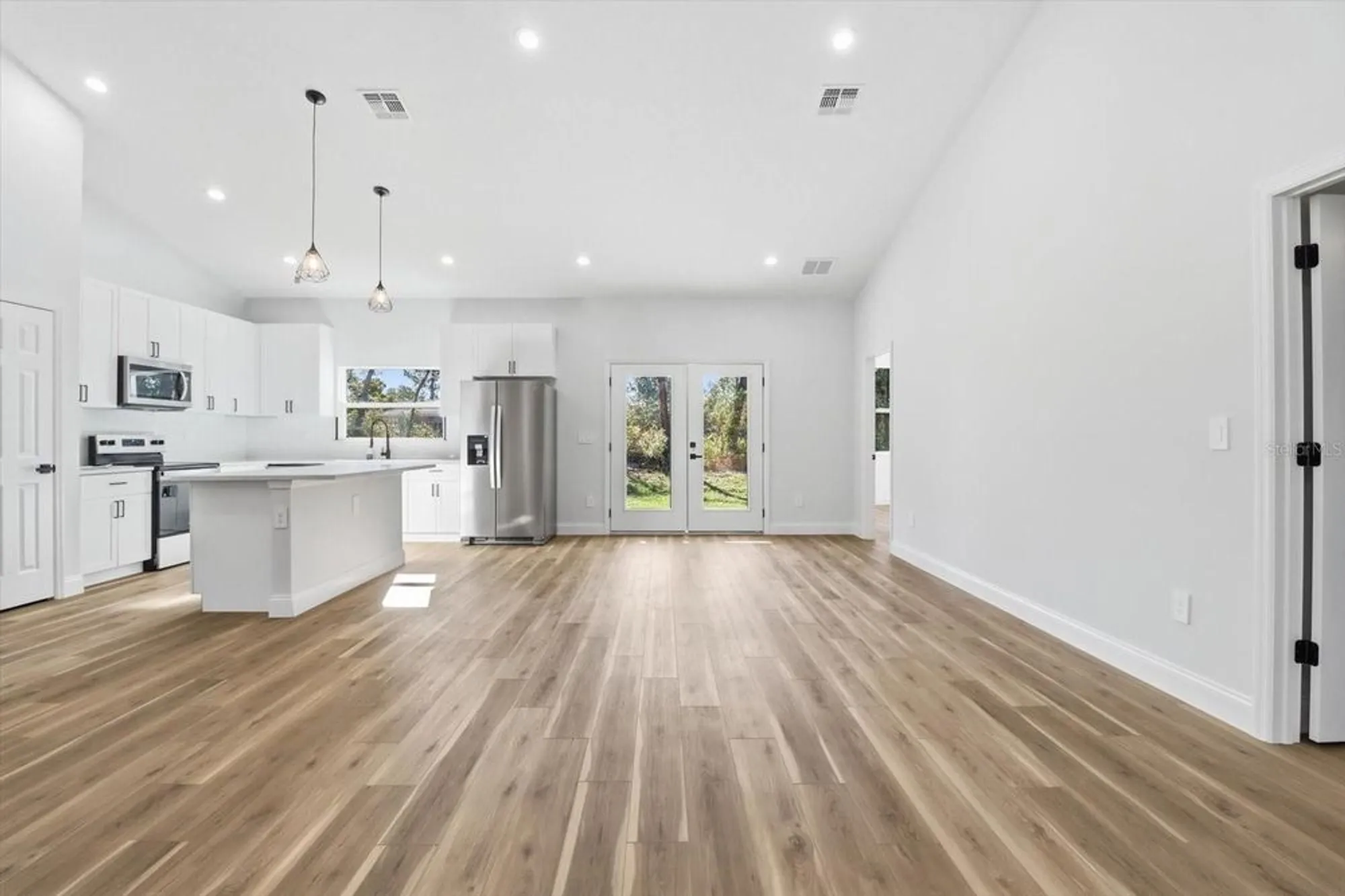 Property Slideshow image 9 of 44 | 15117 sw 66th avenue rd, Ocala, FL, 34473