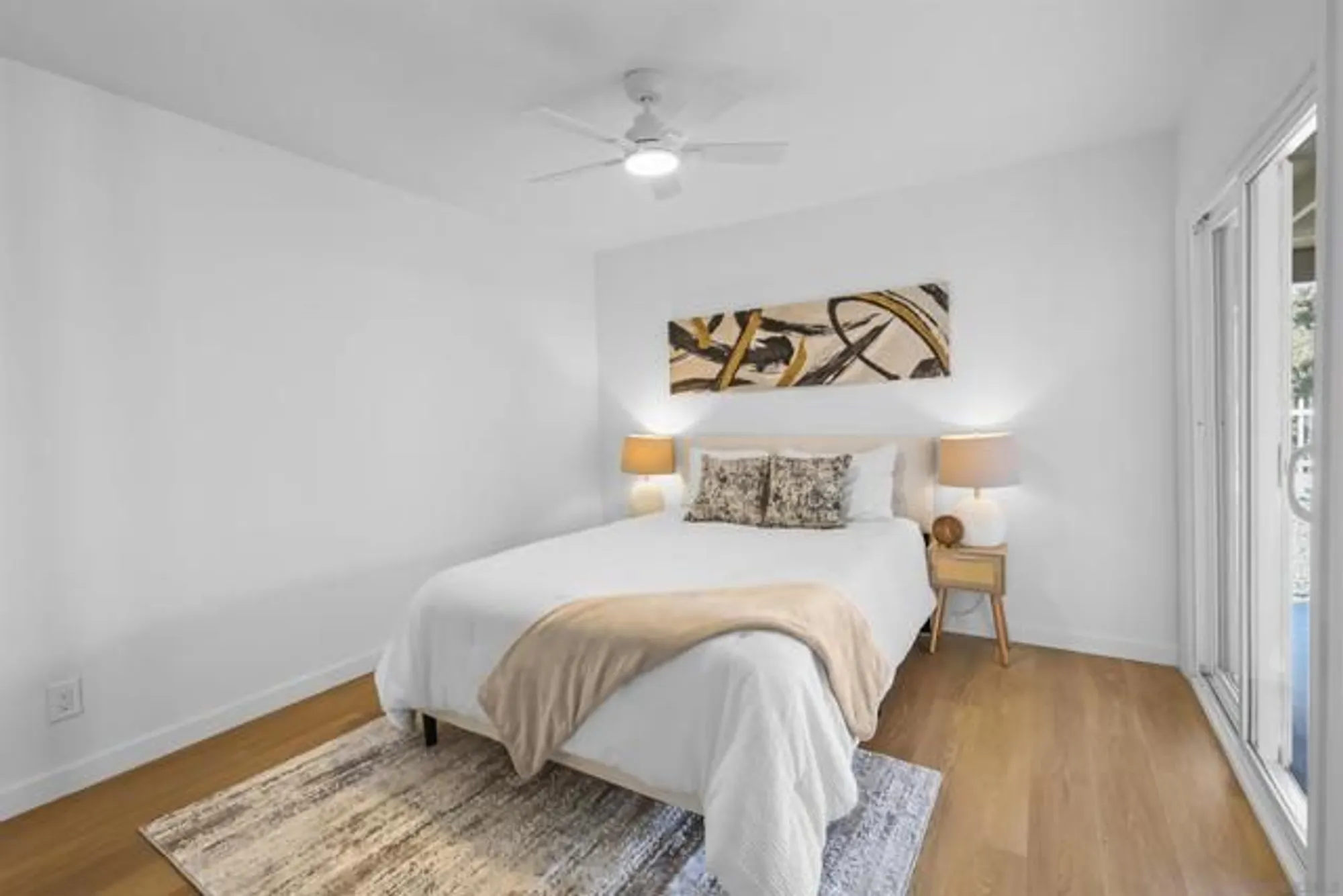 Property Slideshow image 12 of 18 | 3910 san lorenzo ct, Oceanside, CA, 92057