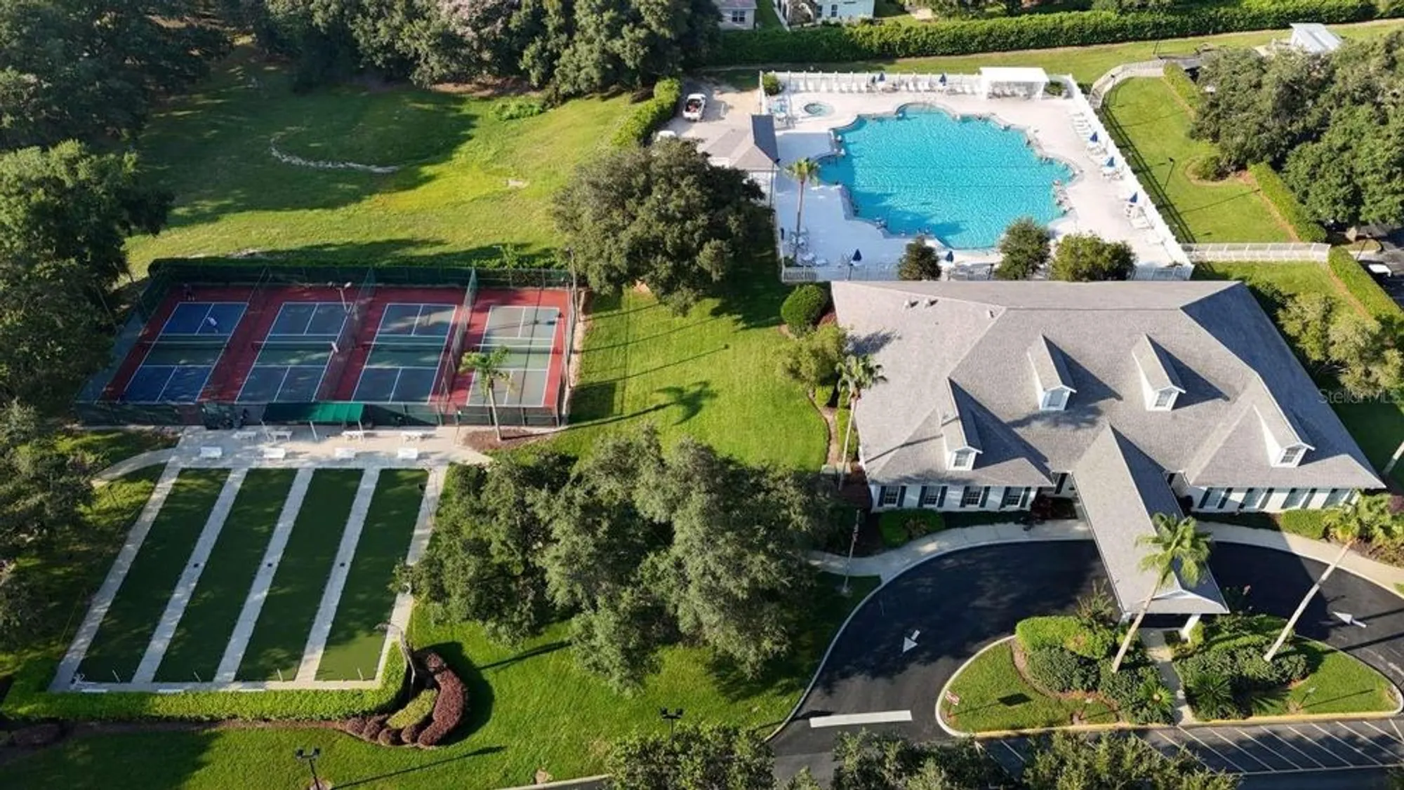 Property Slideshow image 26 of 29 | 24725 brightwater ct, Leesburg, FL, 34748