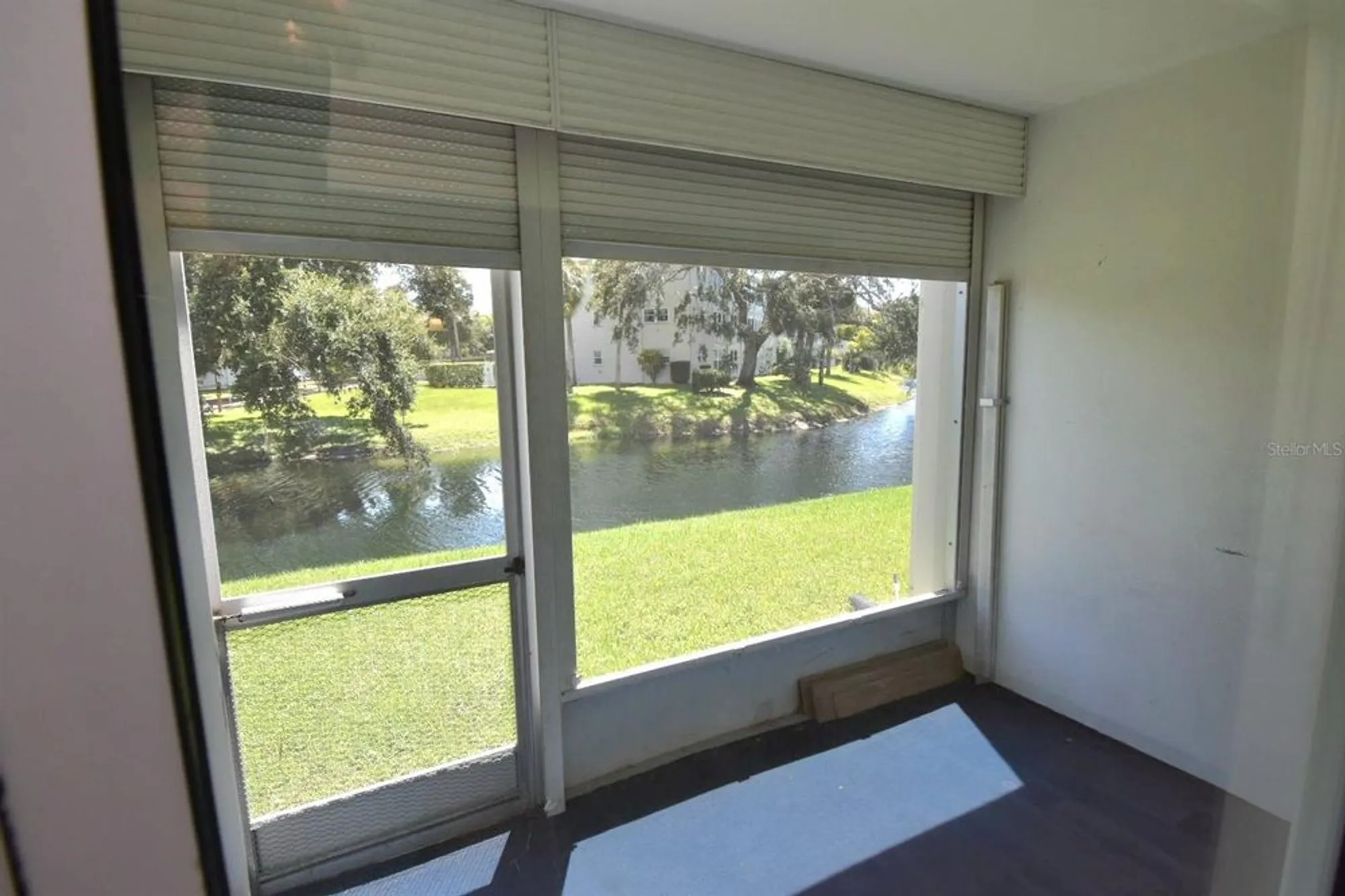 Property Slideshow image 12 of 30 | 946 virginia st apt 102, Dunedin, FL, 34698