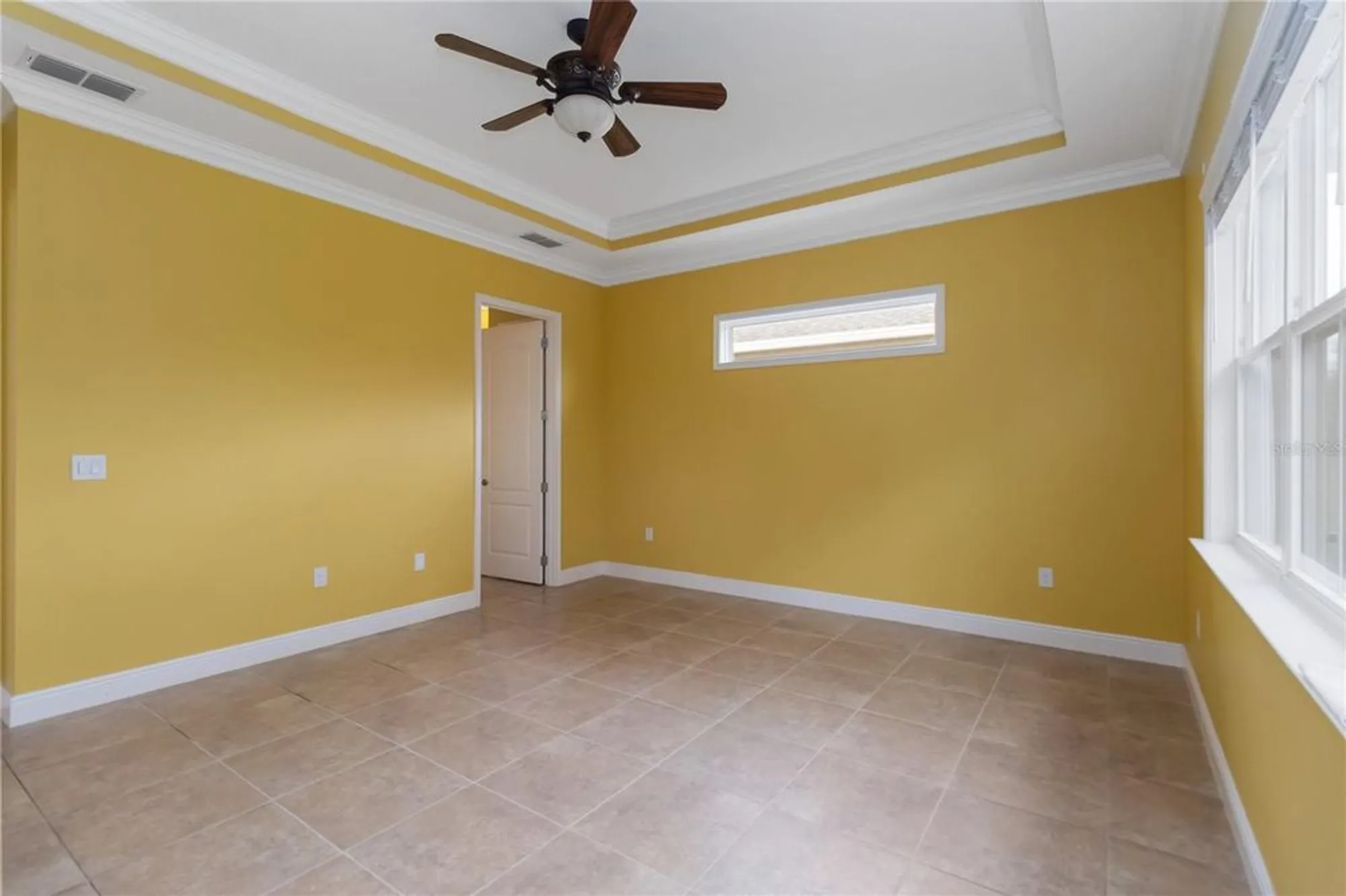 Property Slideshow image 19 of 54 | 5043 vantage ct, Saint Cloud, FL, 34772