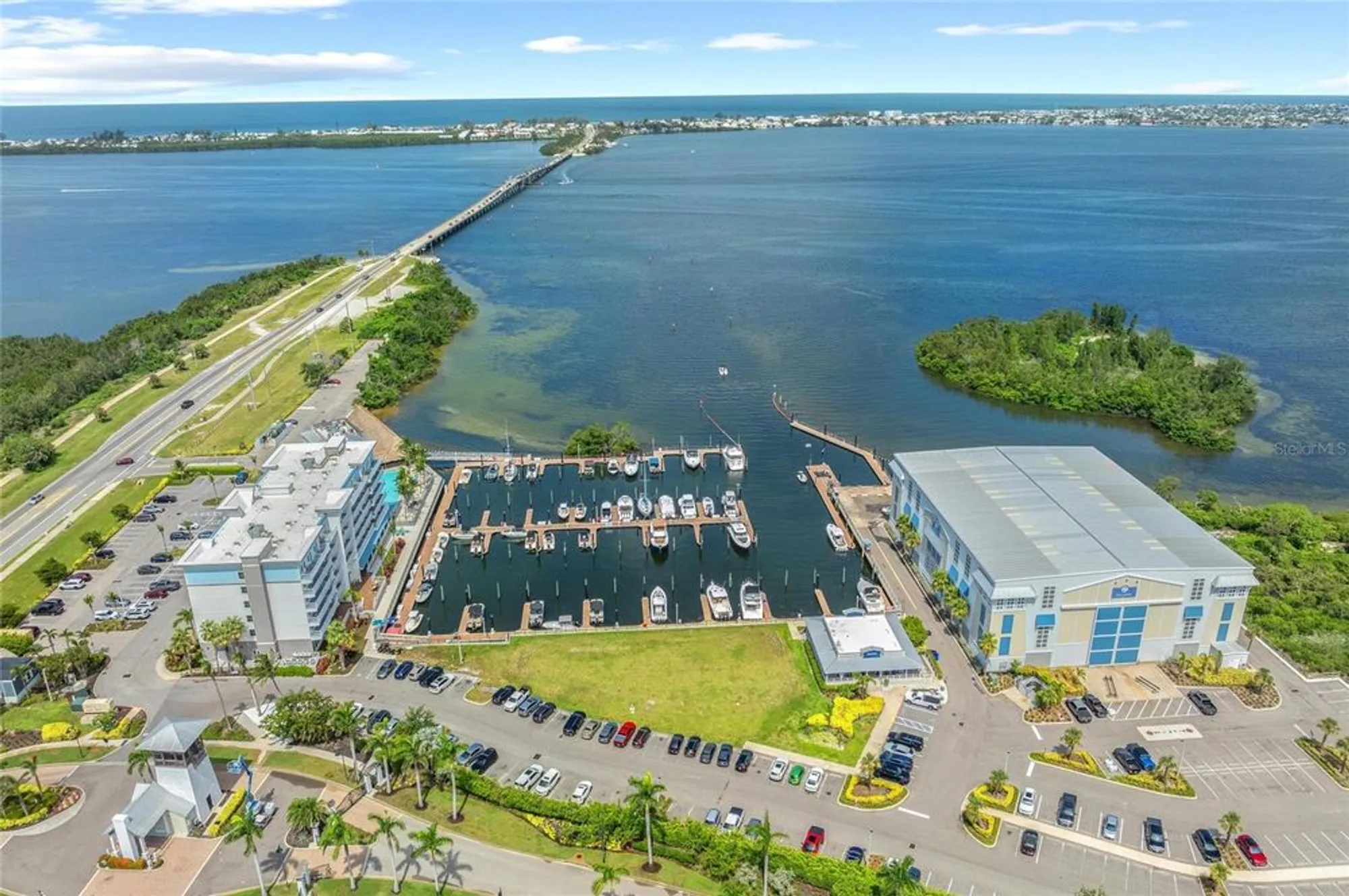 Property Slideshow image 100 of 100 | 387 aruba cir 301, Bradenton, FL, 34209