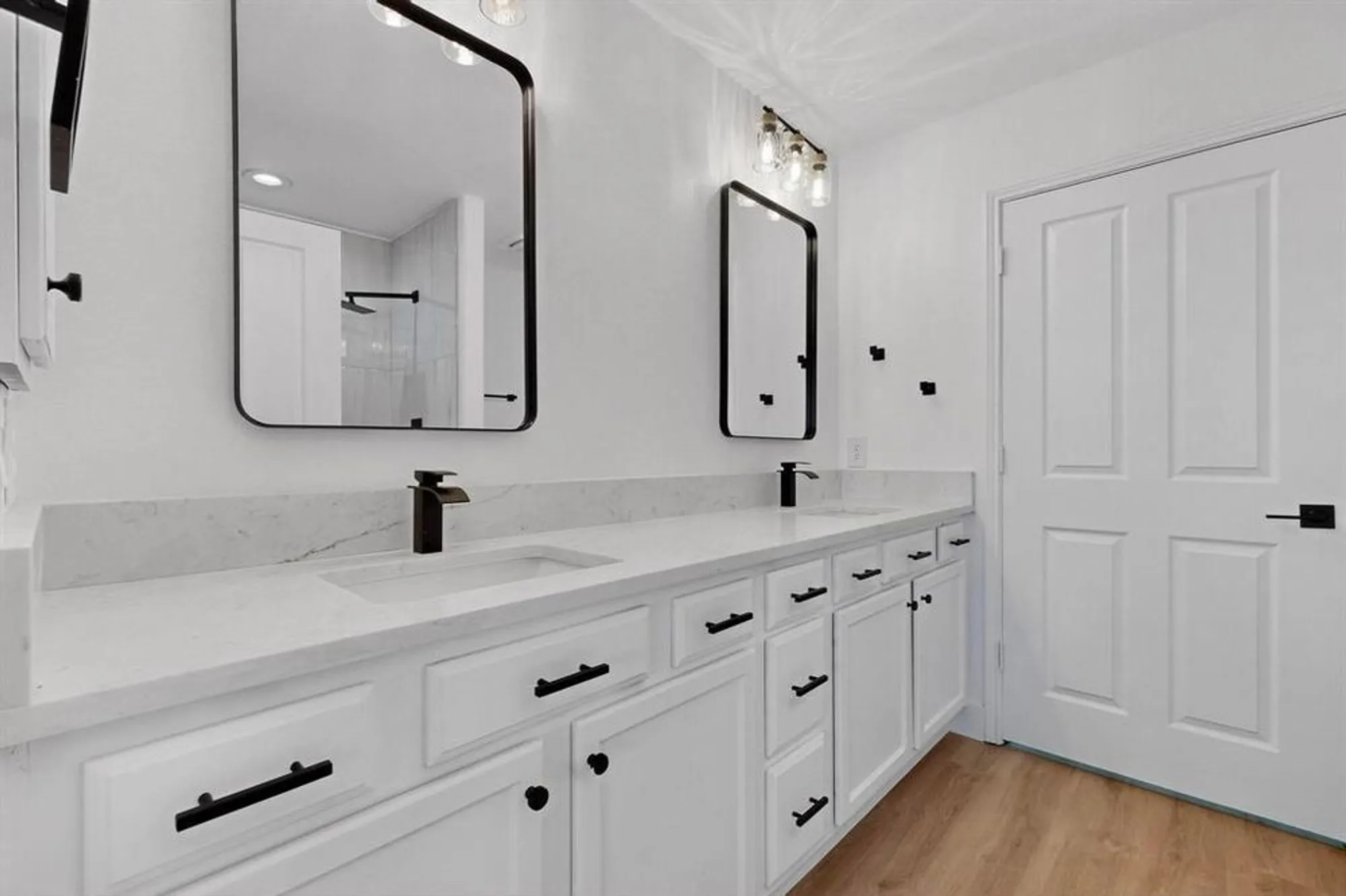 Property Slideshow image 17 of 33 | 1368 troon dr, Frisco, TX, 75036