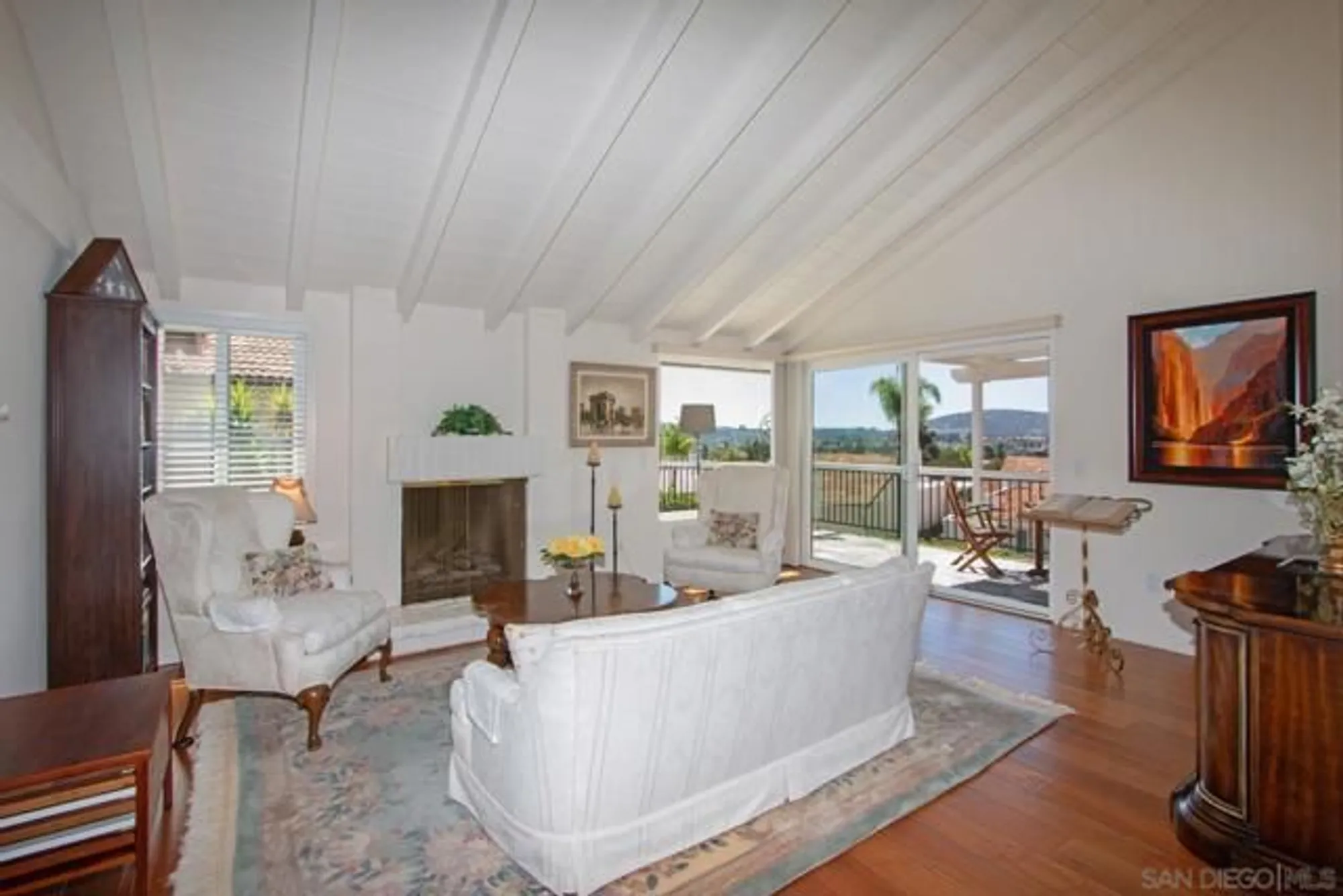 Property Slideshow image 9 of 41 | 17762 plaza acosta, San Diego, CA, 92128