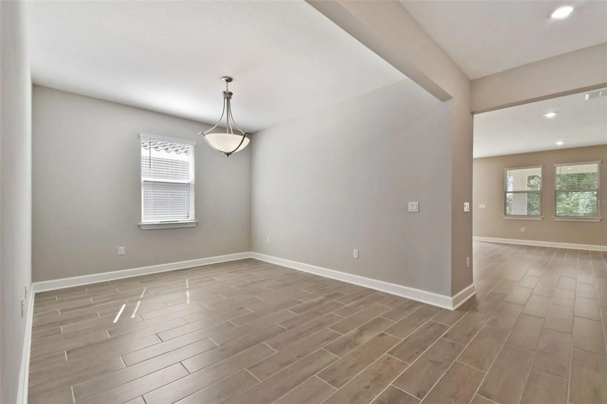Property Slideshow image 8 of 62 | 620 nasturtium ct, Nokomis, FL, 34275