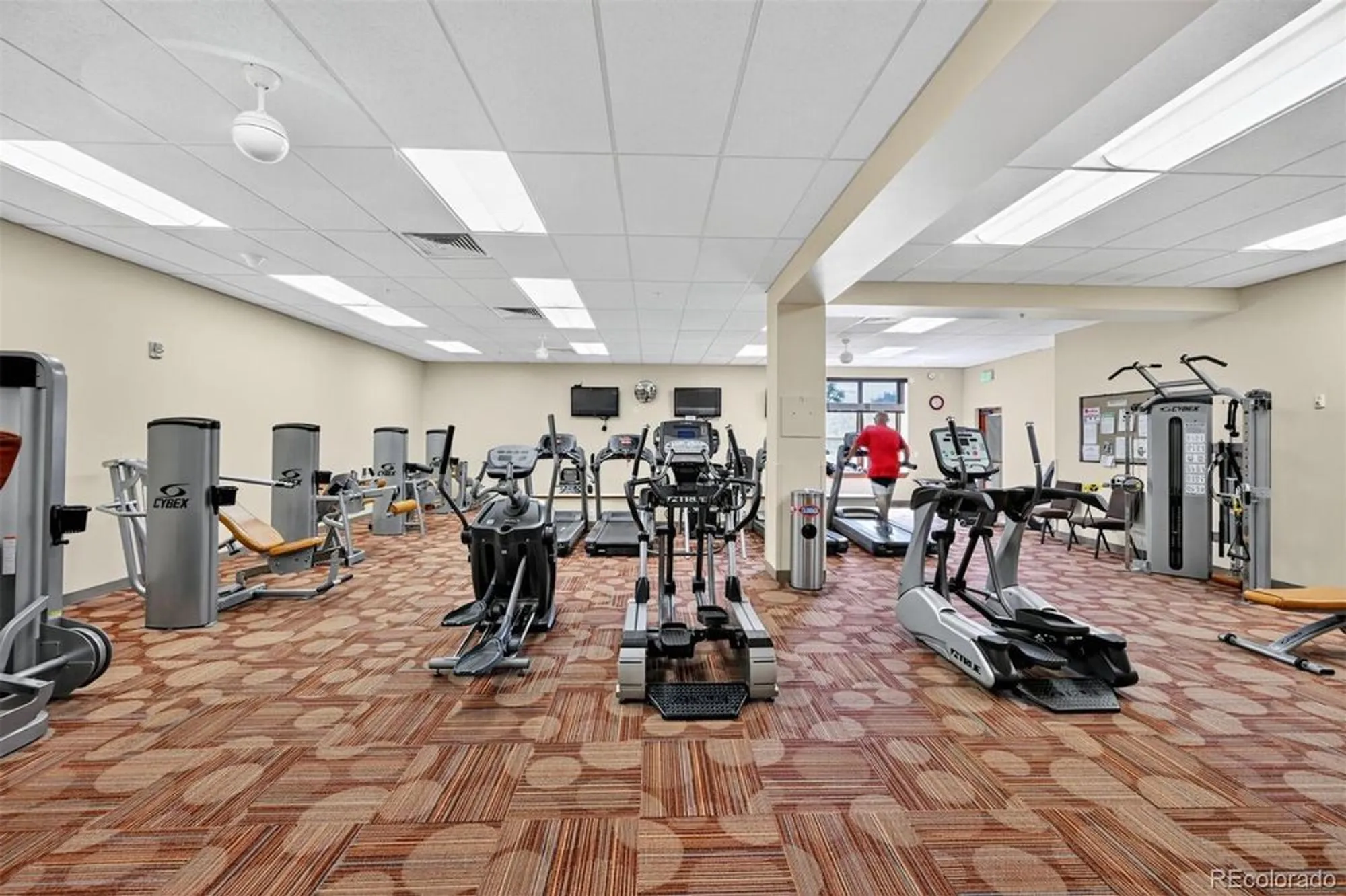 Property Slideshow image 28 of 30 | 14050 e linvale pl apt 407, Aurora, CO, 80014