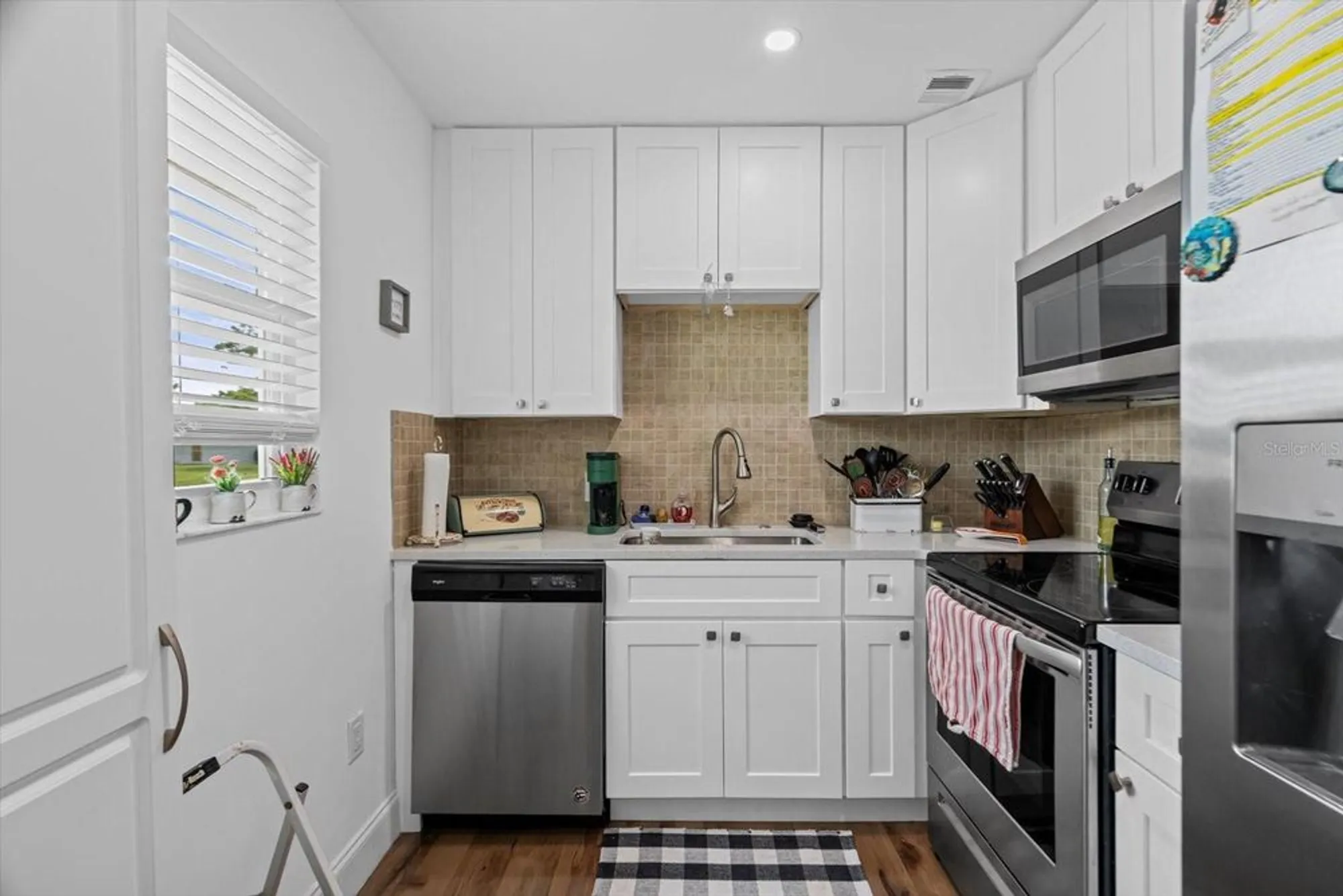 Property Slideshow image 7 of 19 | 202 bedford trl apt 120, Sun City Center, FL, 33573