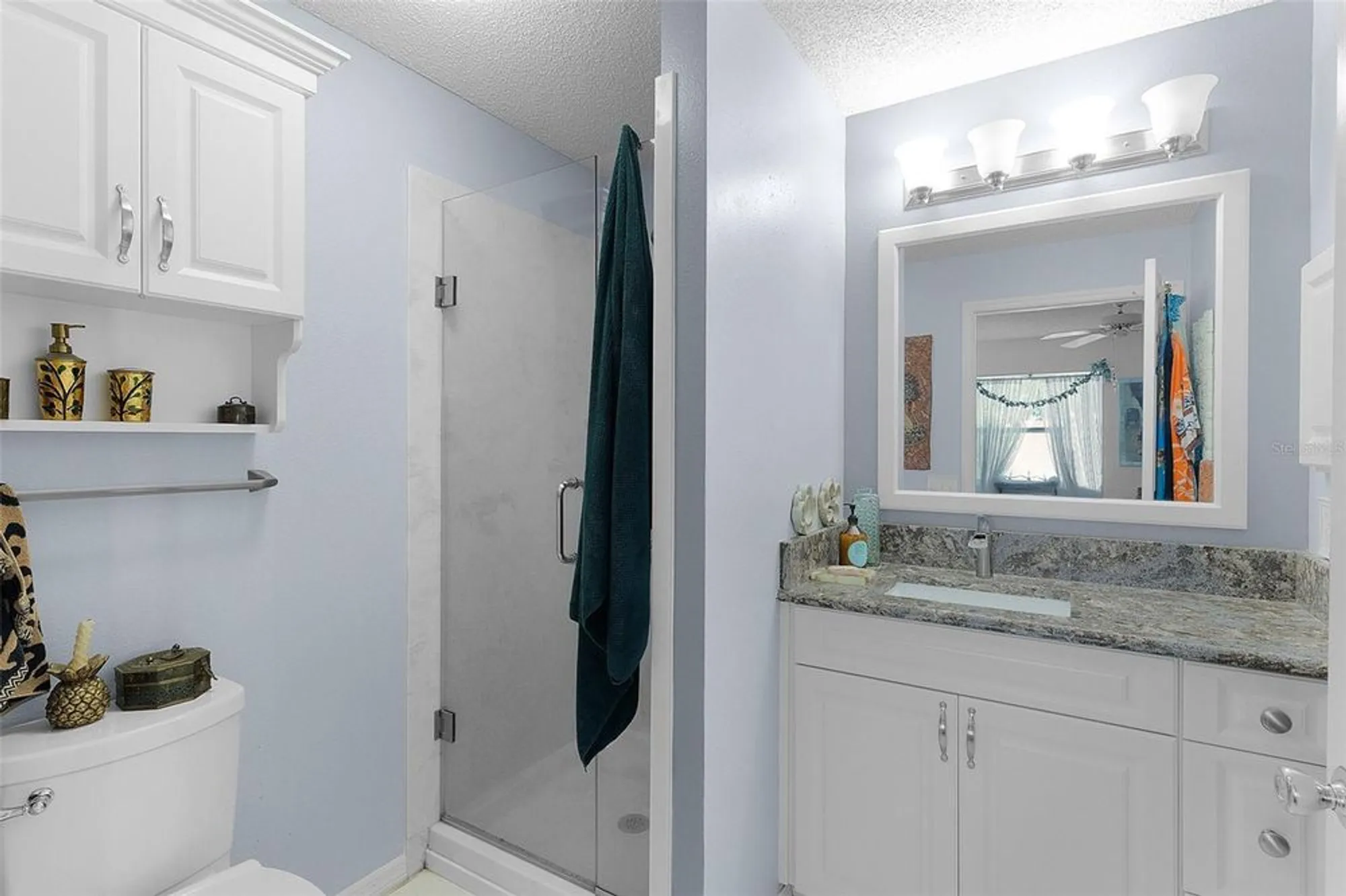 Property Slideshow image 21 of 53 | 1025 avalon ave, Lady Lake, FL, 32159