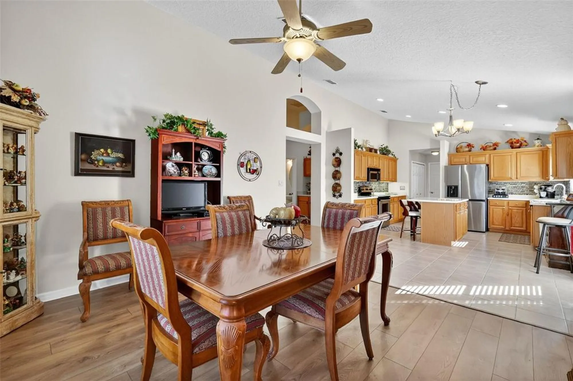 Property Slideshow image 20 of 90 | 24547 bocage way, Leesburg, FL, 34748