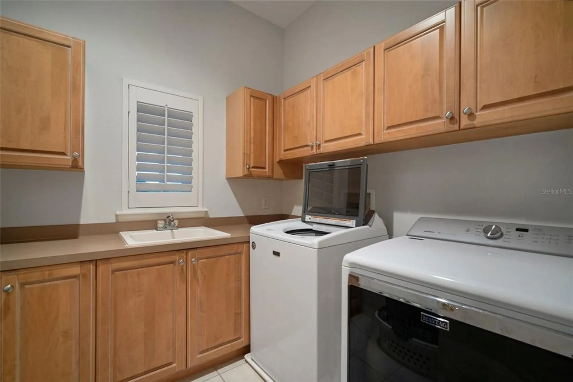 Property Slideshow image 62 of 94 | 825 islebay dr, Apollo Beach, FL, 33572