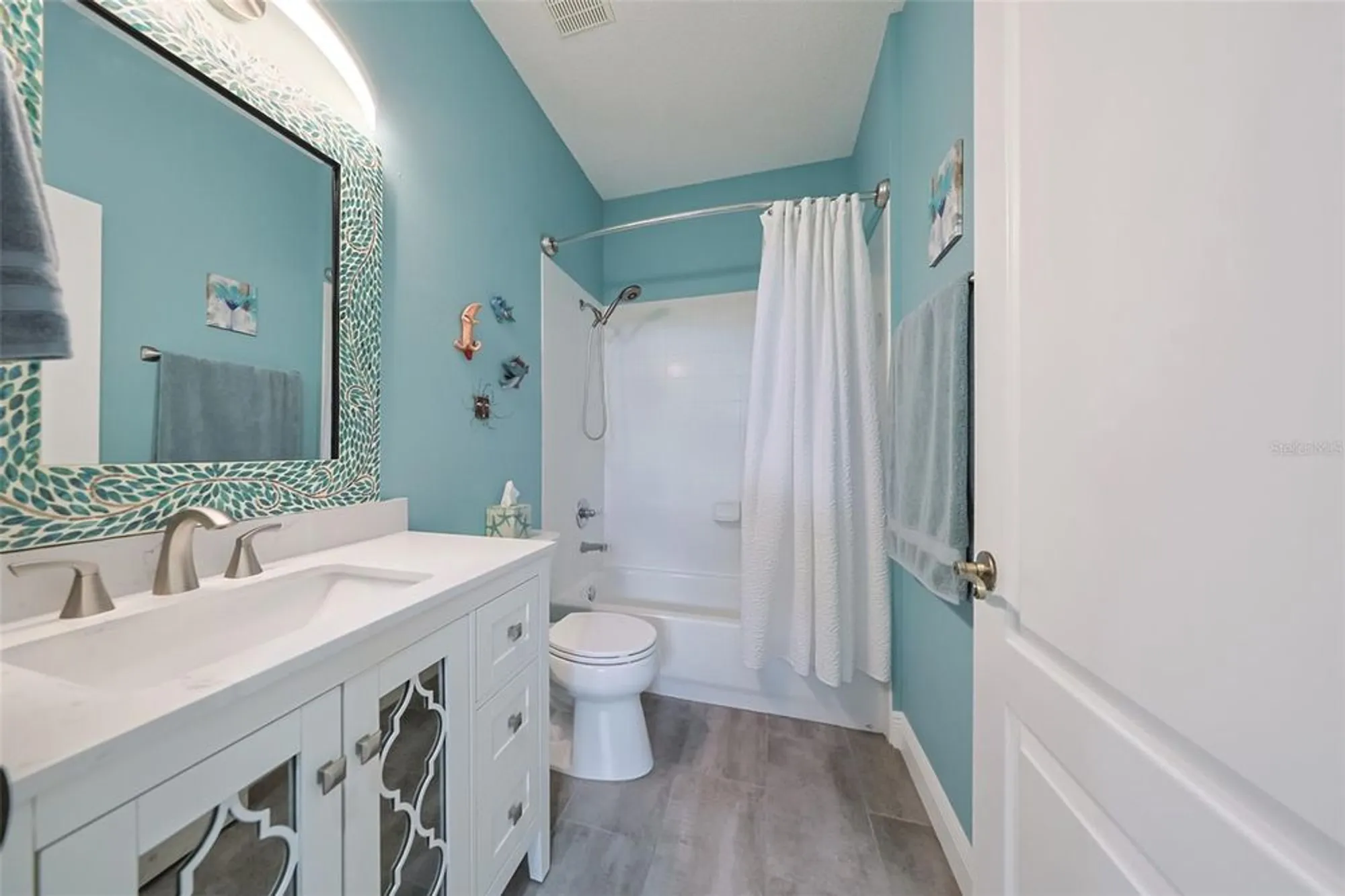 Property Slideshow image 24 of 45 | 2049 acadia greens dr # 19, Sun City Center, FL, 33573