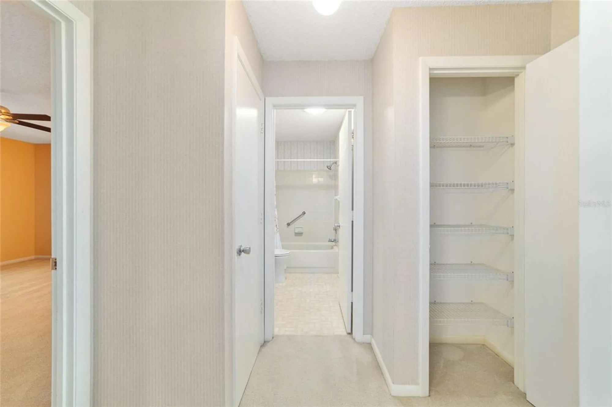 Property Slideshow image 36 of 51 | 8530 sw 90th st c, Ocala, FL, 34481