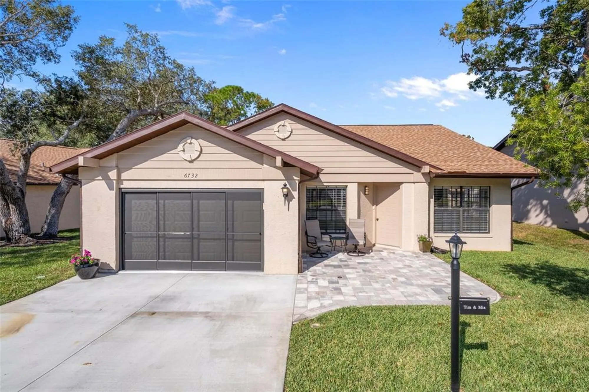 Property Slideshow image 1 of 65 | 6732 oak cluster cir, Spring Hill, FL, 34606