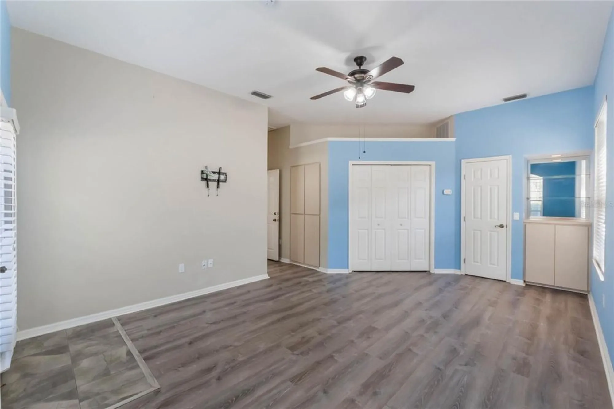 Property Slideshow image 8 of 21 | 6200 topsail rd, Lady Lake, FL, 32159