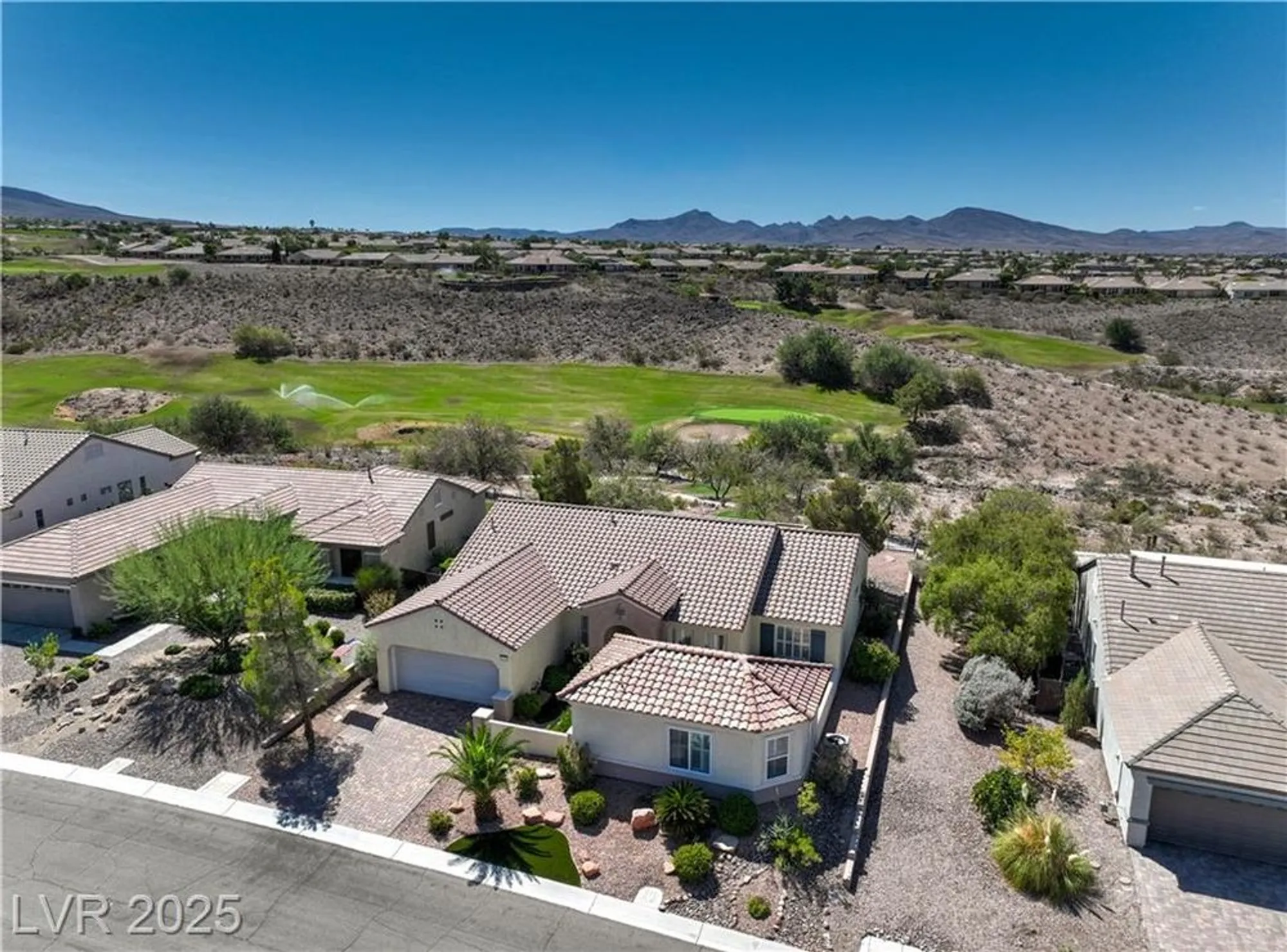 Property Slideshow image 3 of 52 | 1717 warrington dr, Henderson, NV, 89052
