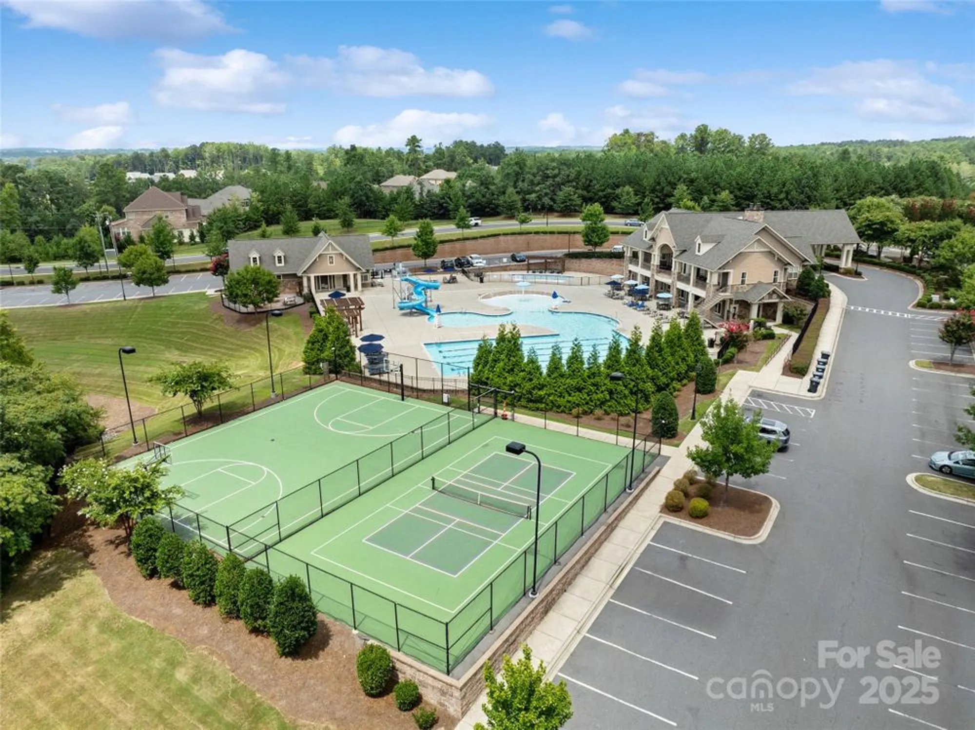 Property Slideshow image 34 of 35 | 12002 cove ct, Charlotte, NC, 28278