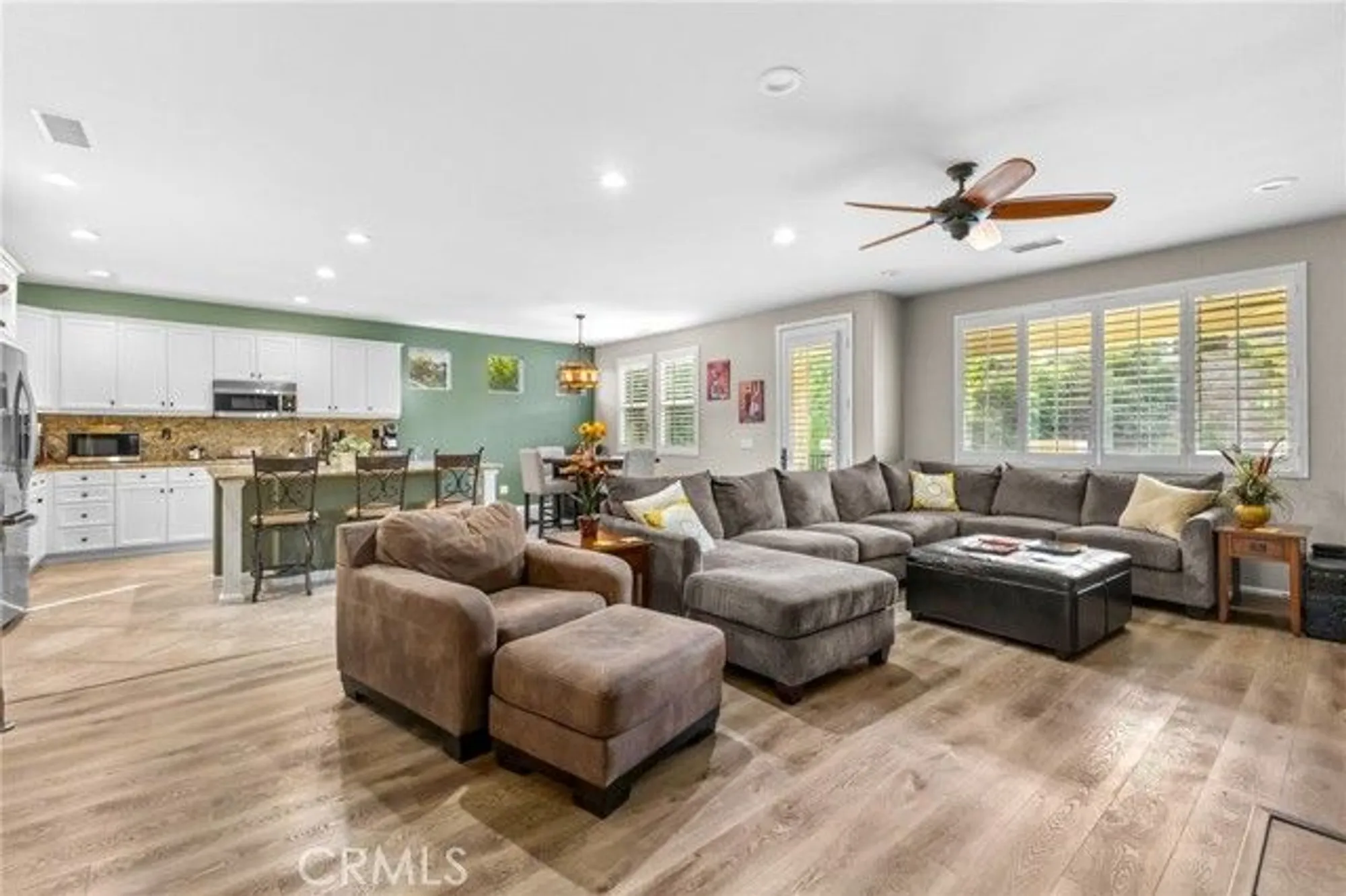 Property Slideshow image 17 of 32 | 23757 cahuilla ct, Corona, CA, 92883