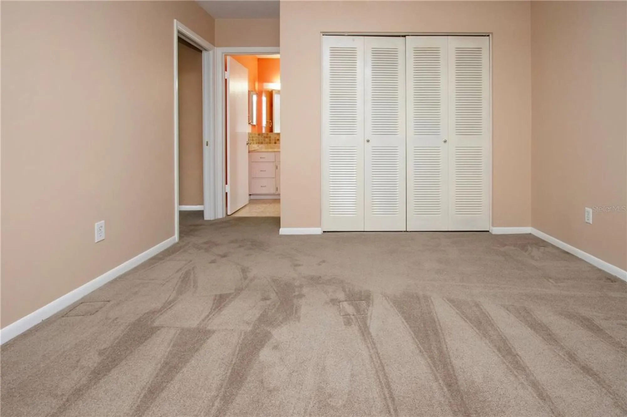Property Slideshow image 39 of 60 | 332 club manor dr # 10, Sun City Center, FL, 33573