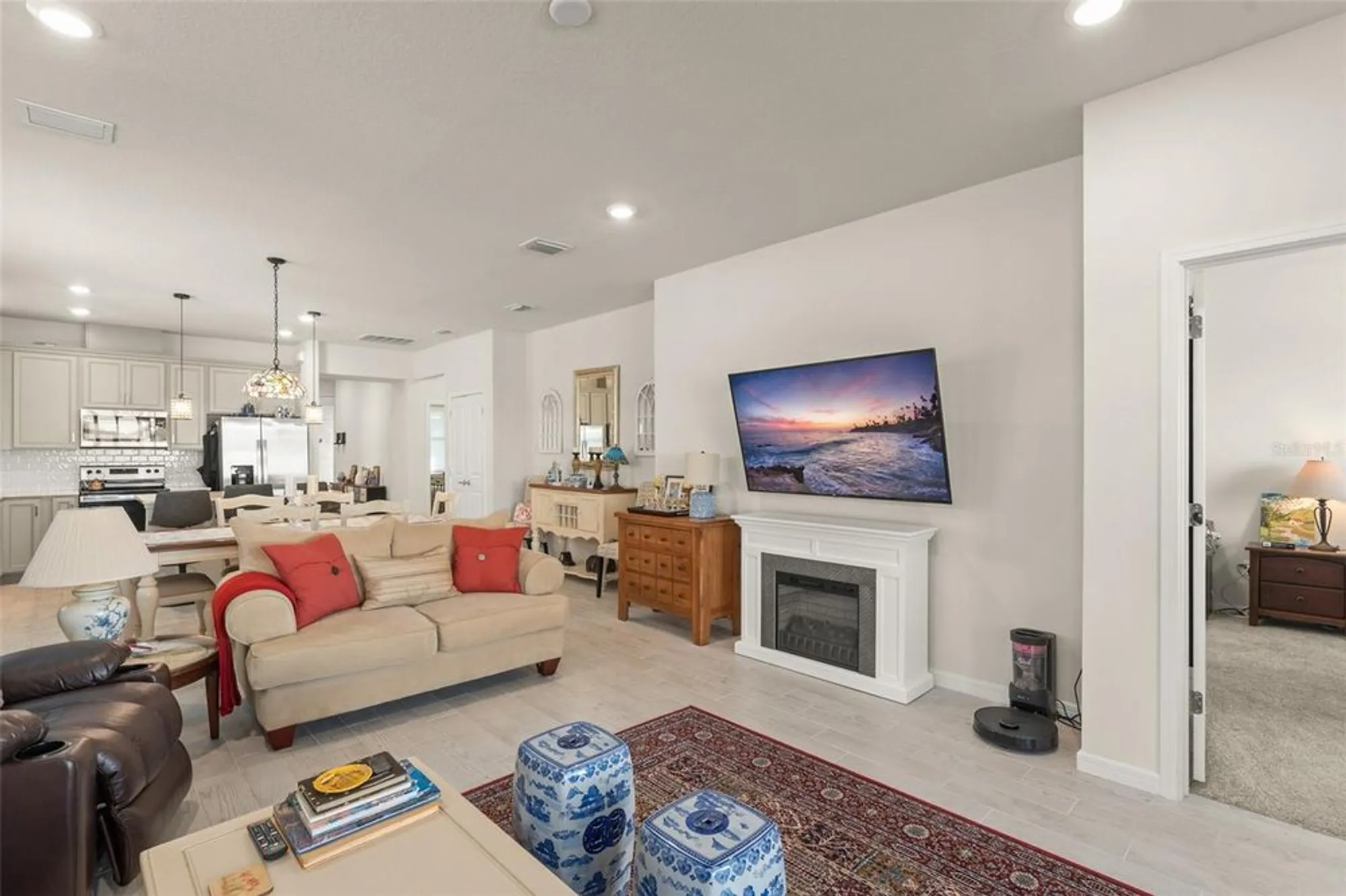 Property Slideshow image 17 of 50 | 1855 spring shower cir, Kissimmee, FL, 34744