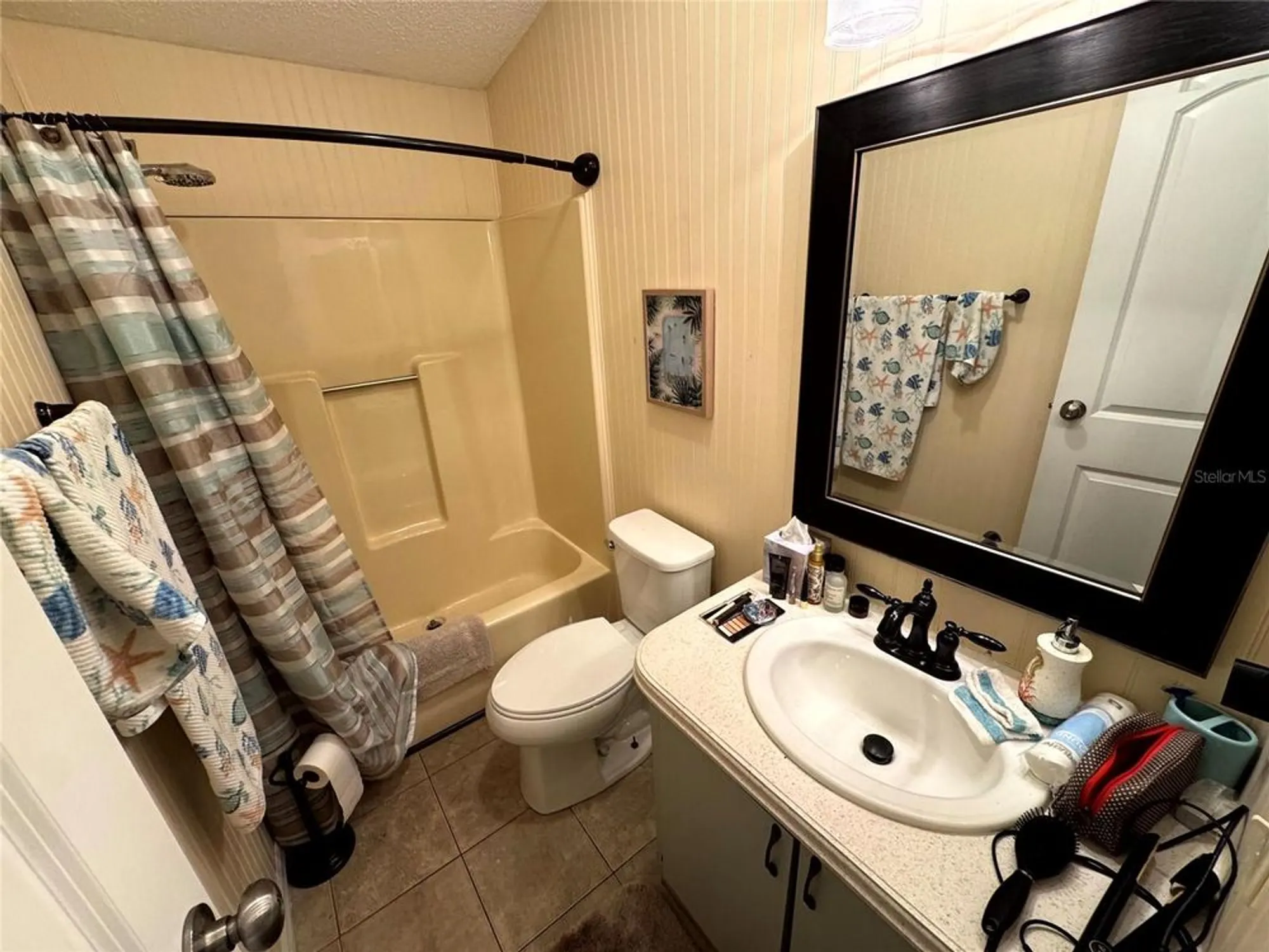 Property Slideshow image 13 of 49 | 813 saint andrews blvd, Lady Lake, FL, 32159