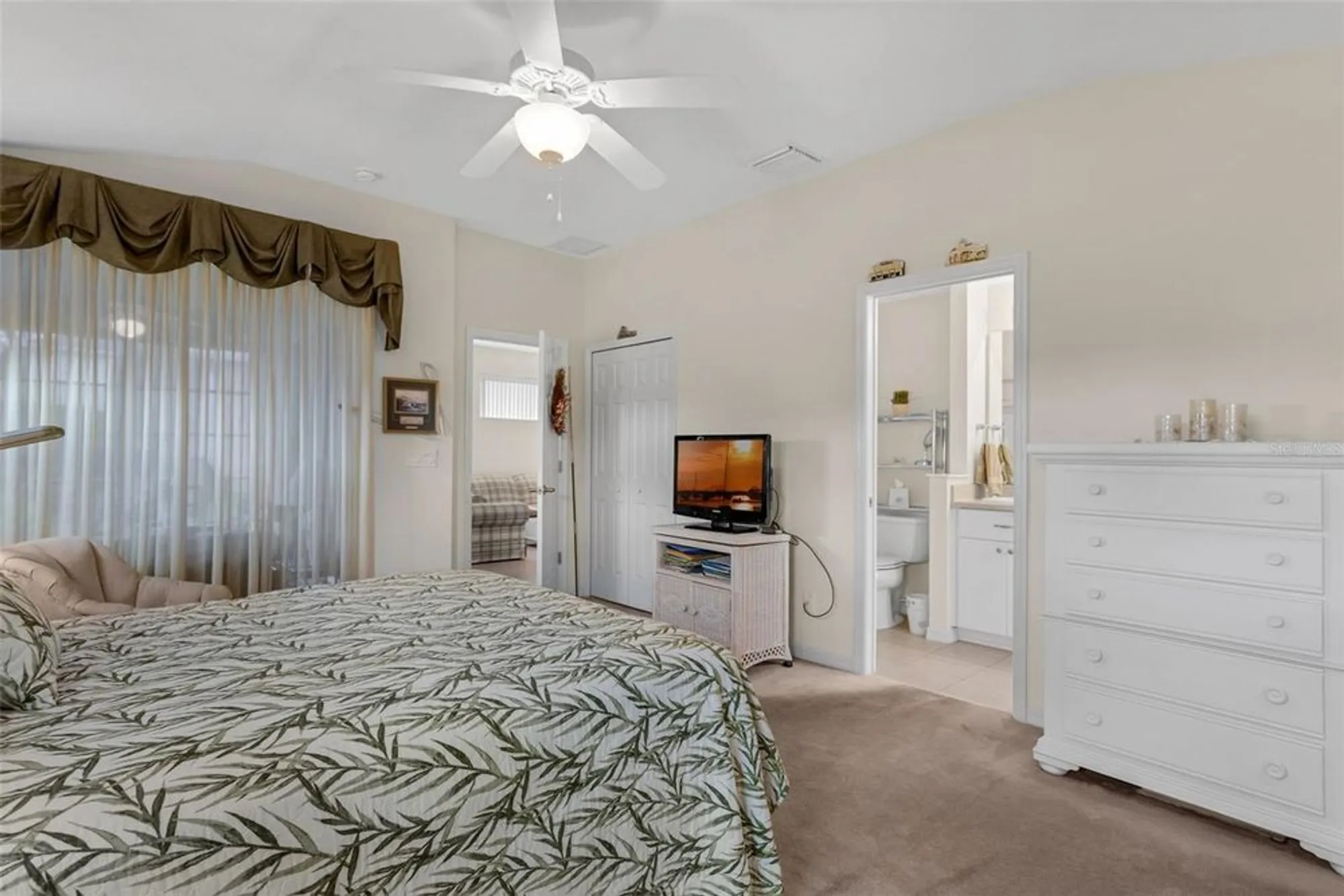 Property Slideshow image 12 of 58 | 4917 kelso st, Leesburg, FL, 34748