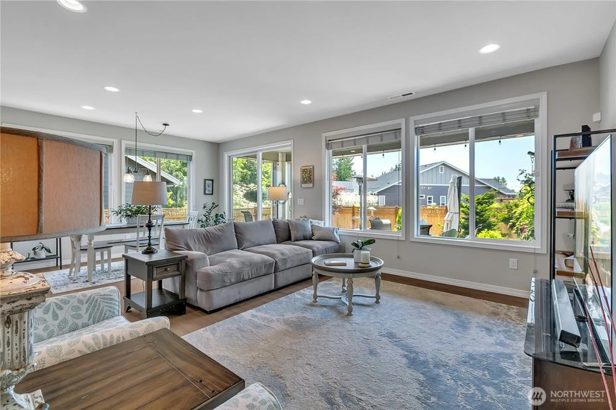 Property Slideshow image 12 of 32 | 18220 147th st, Bonney Lake, WA, 98391