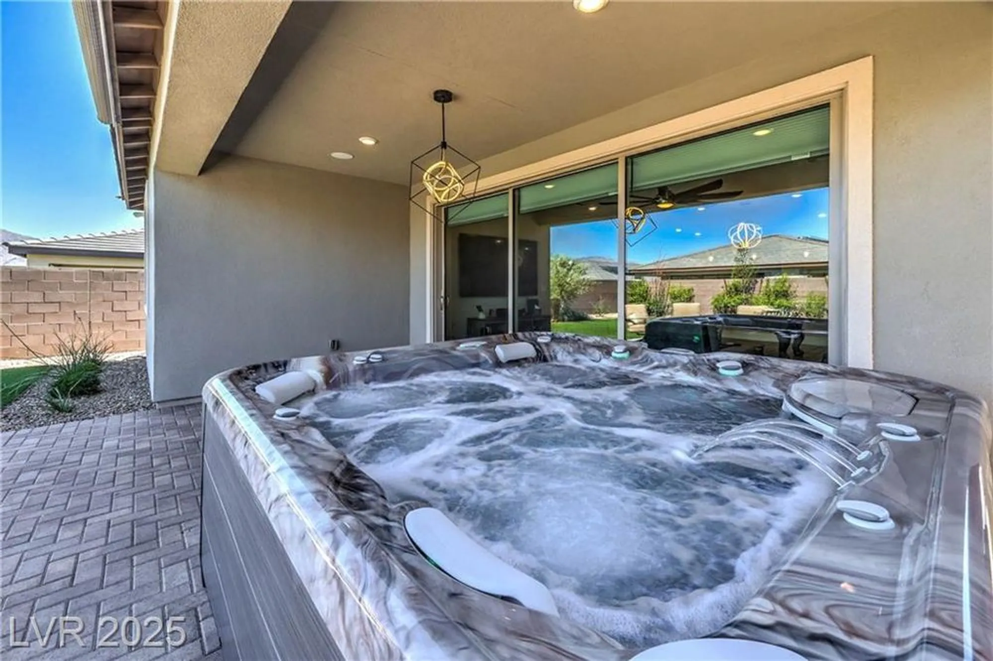 Property Slideshow image 22 of 52 | 9584 sard ln, Las Vegas, NV, 89143