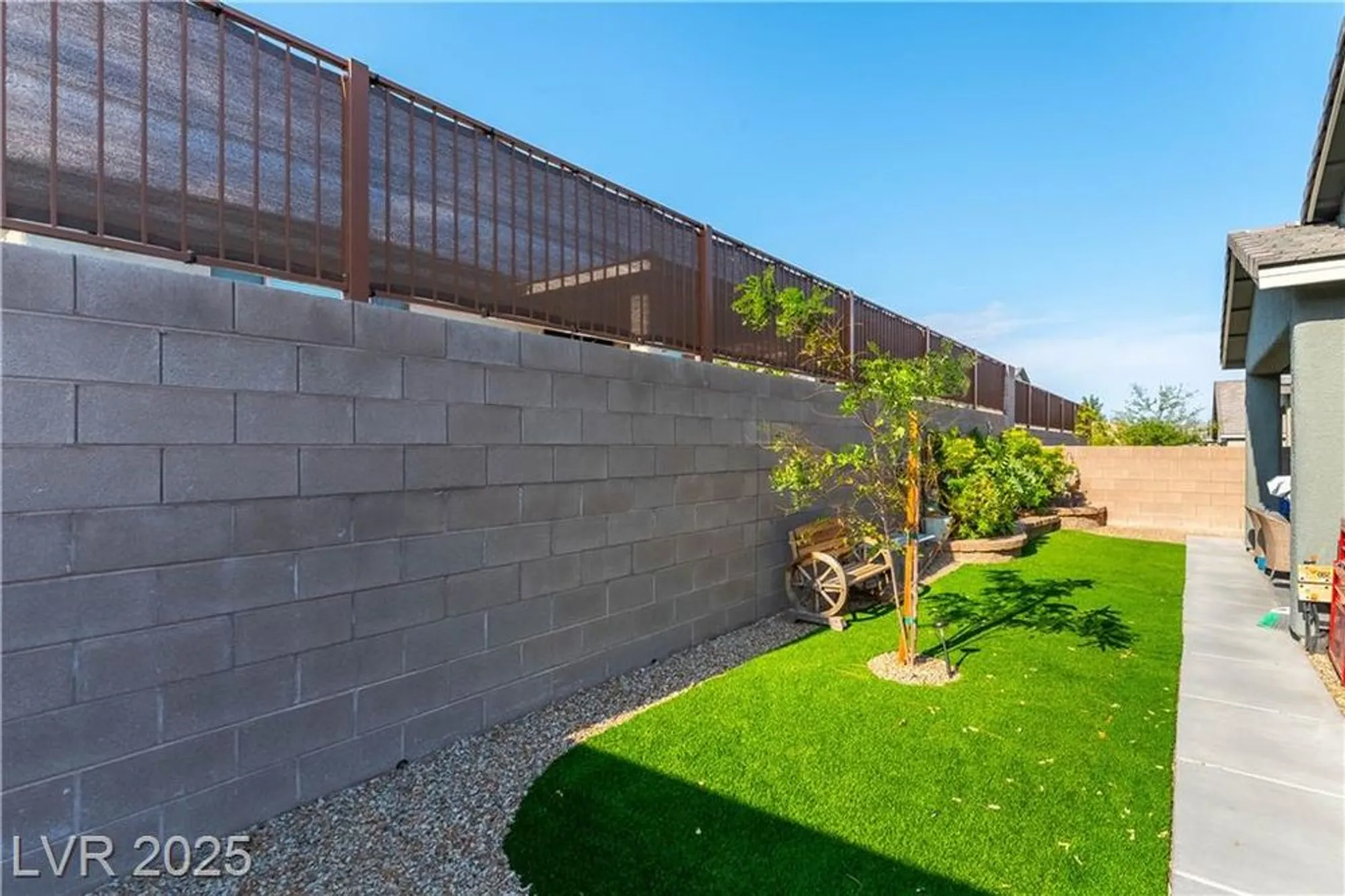 Property Slideshow image 24 of 31 | 2014 millergrove ave, North Las Vegas, NV, 89086