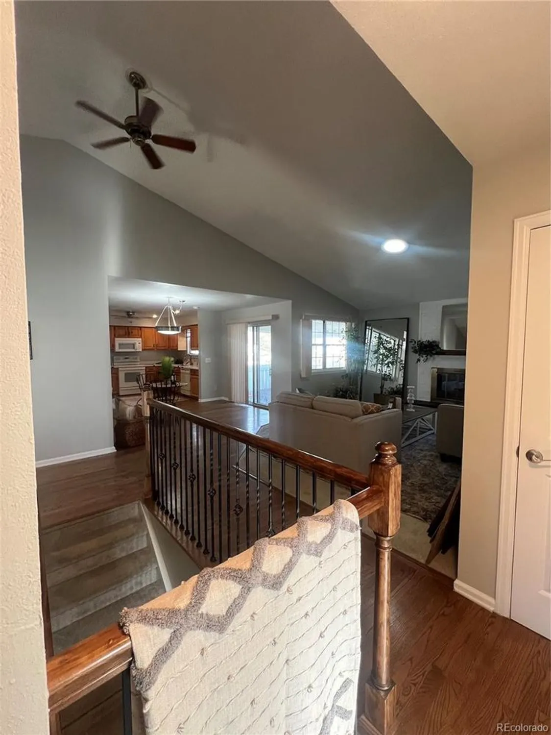 Property Slideshow image 11 of 25 | 2808 s heather gardens way b, Aurora, CO, 80014