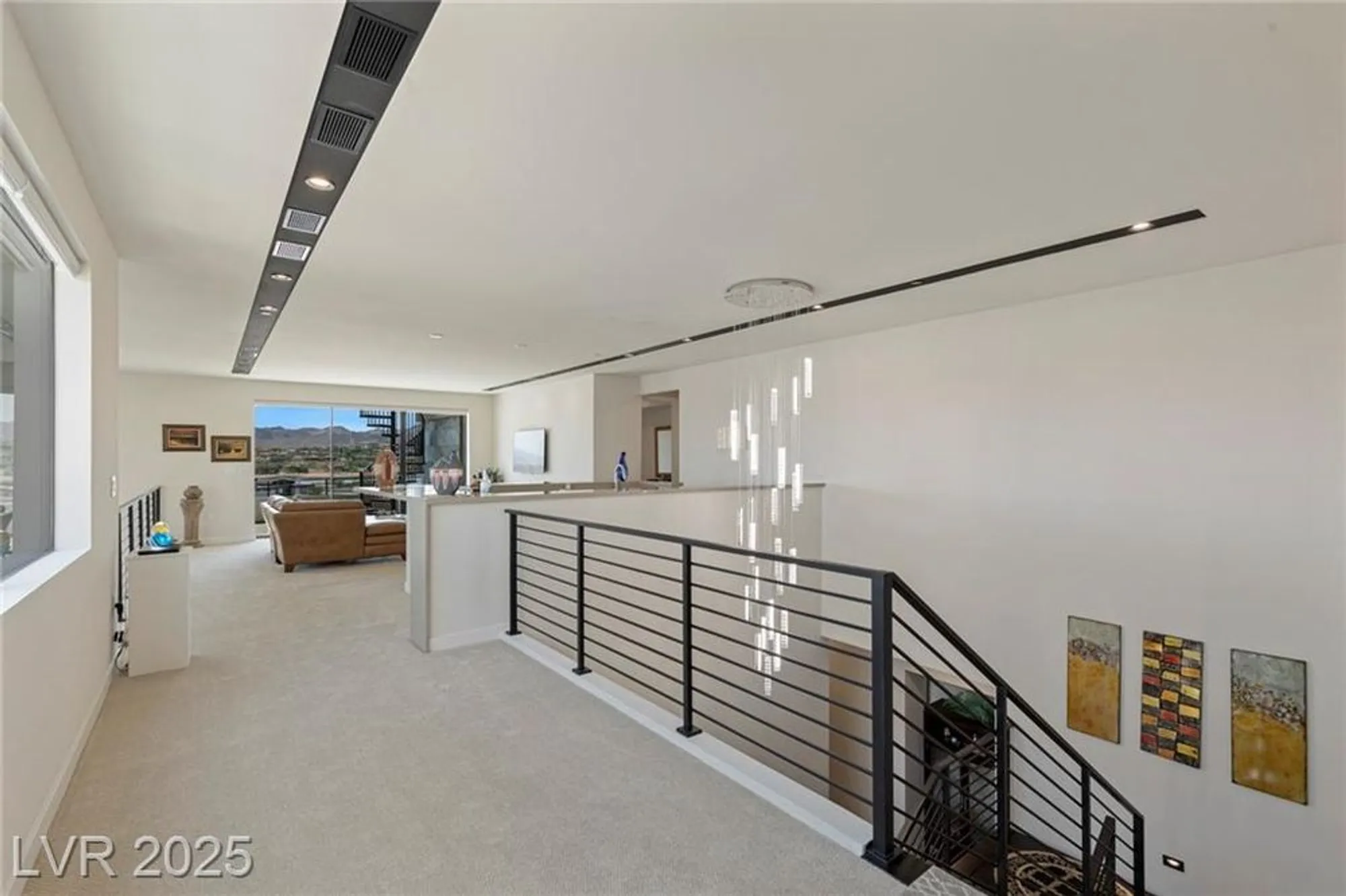 Property Slideshow image 32 of 85 | 53 falling ridge ln, Henderson, NV, 89011