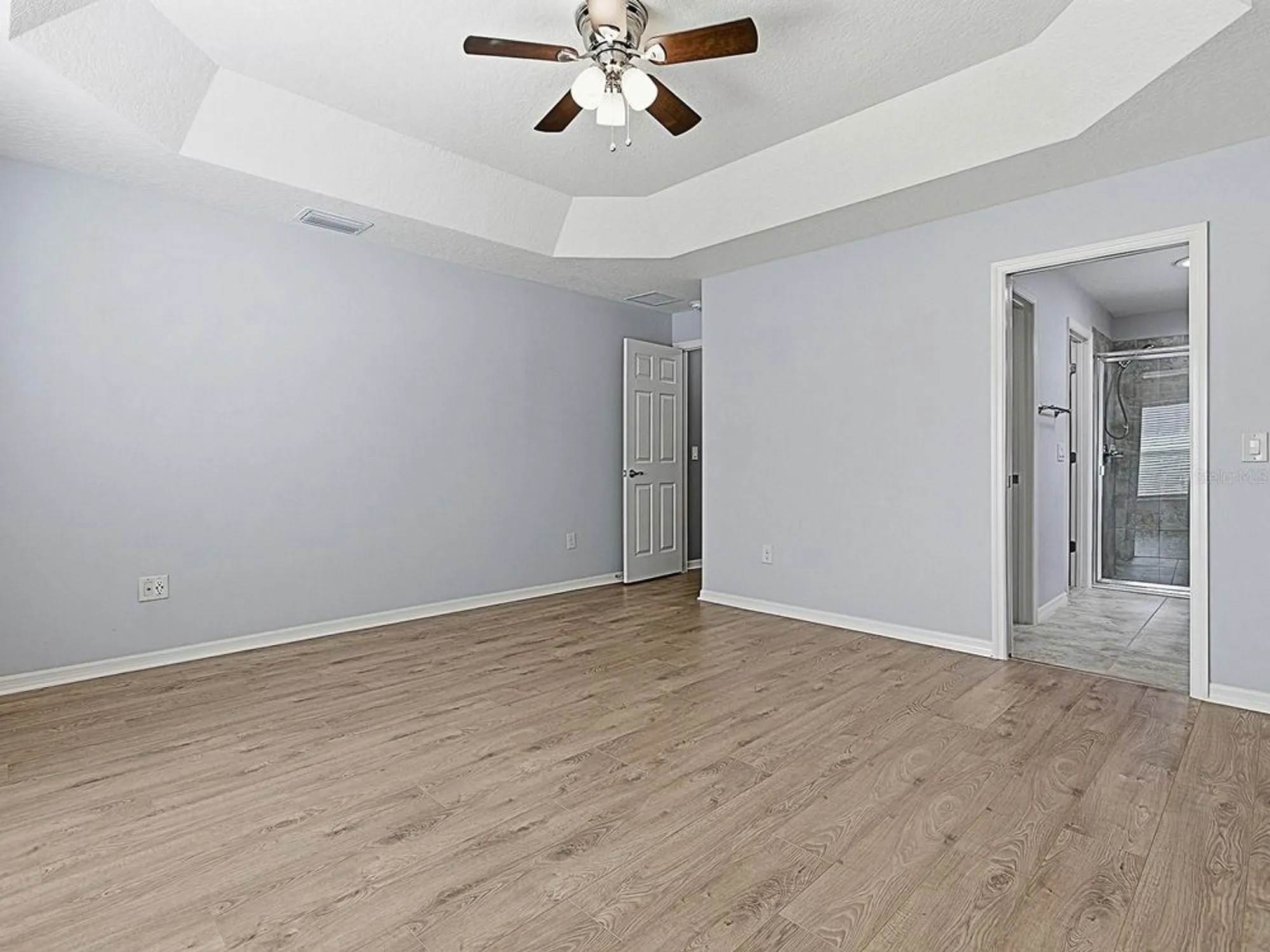 Property Slideshow image 23 of 37 | 2092 ironton pl, The Villages, FL, 32163